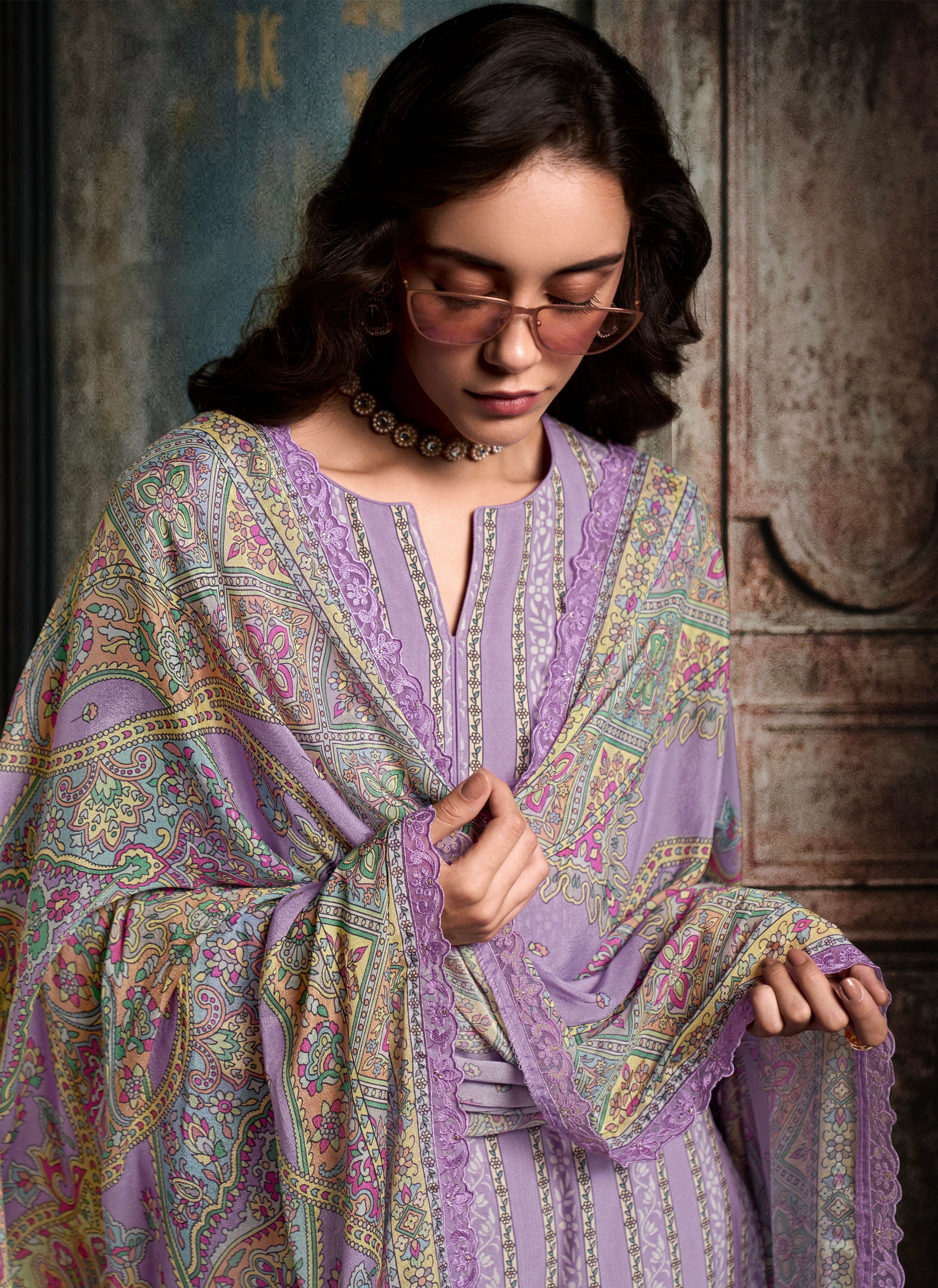 Lavender Straight Cut Suit with Digital Print &amp; Scalloped Embroidery