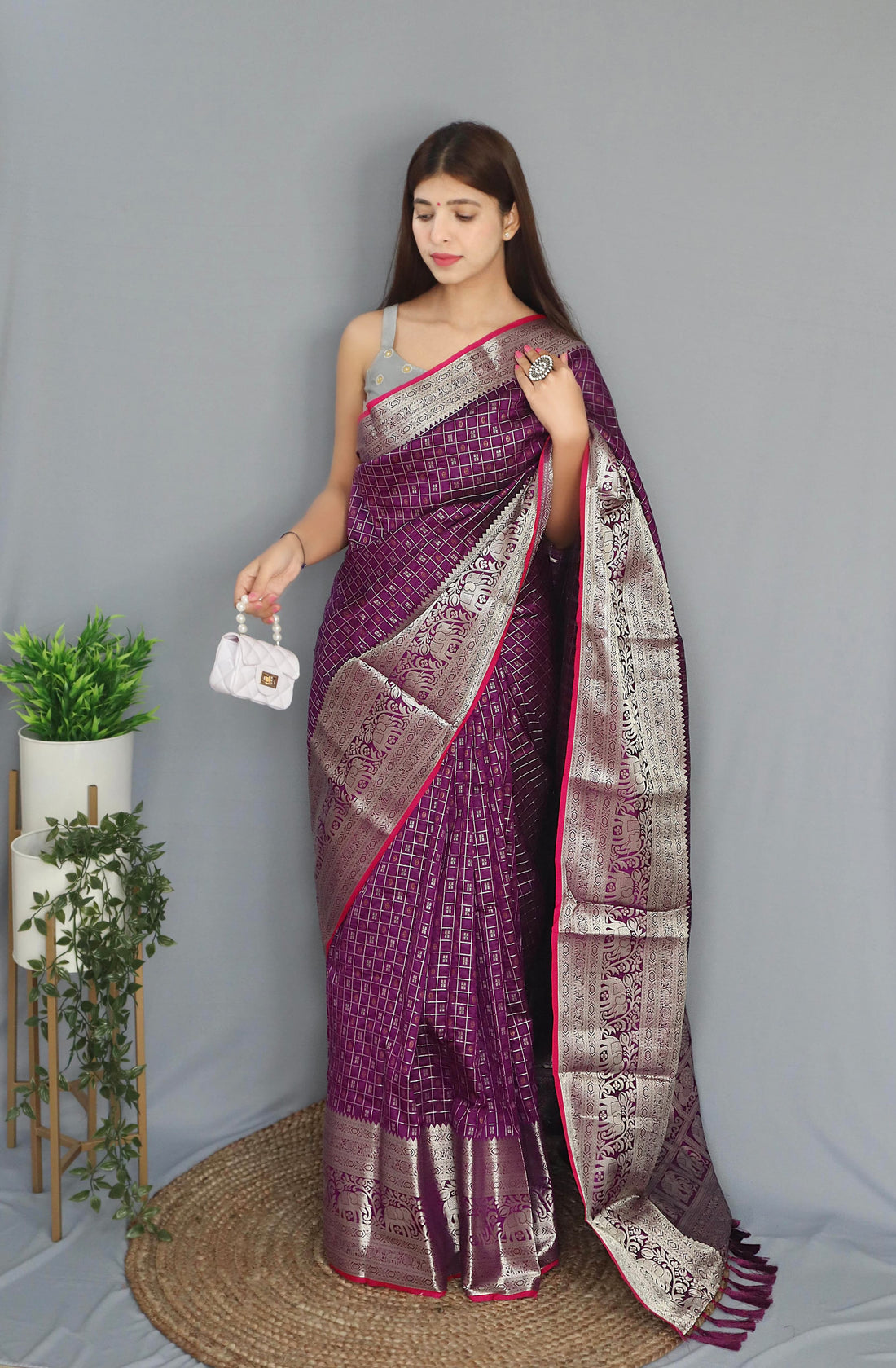 Khicha Saree