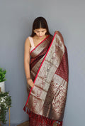 Khicha Saree
