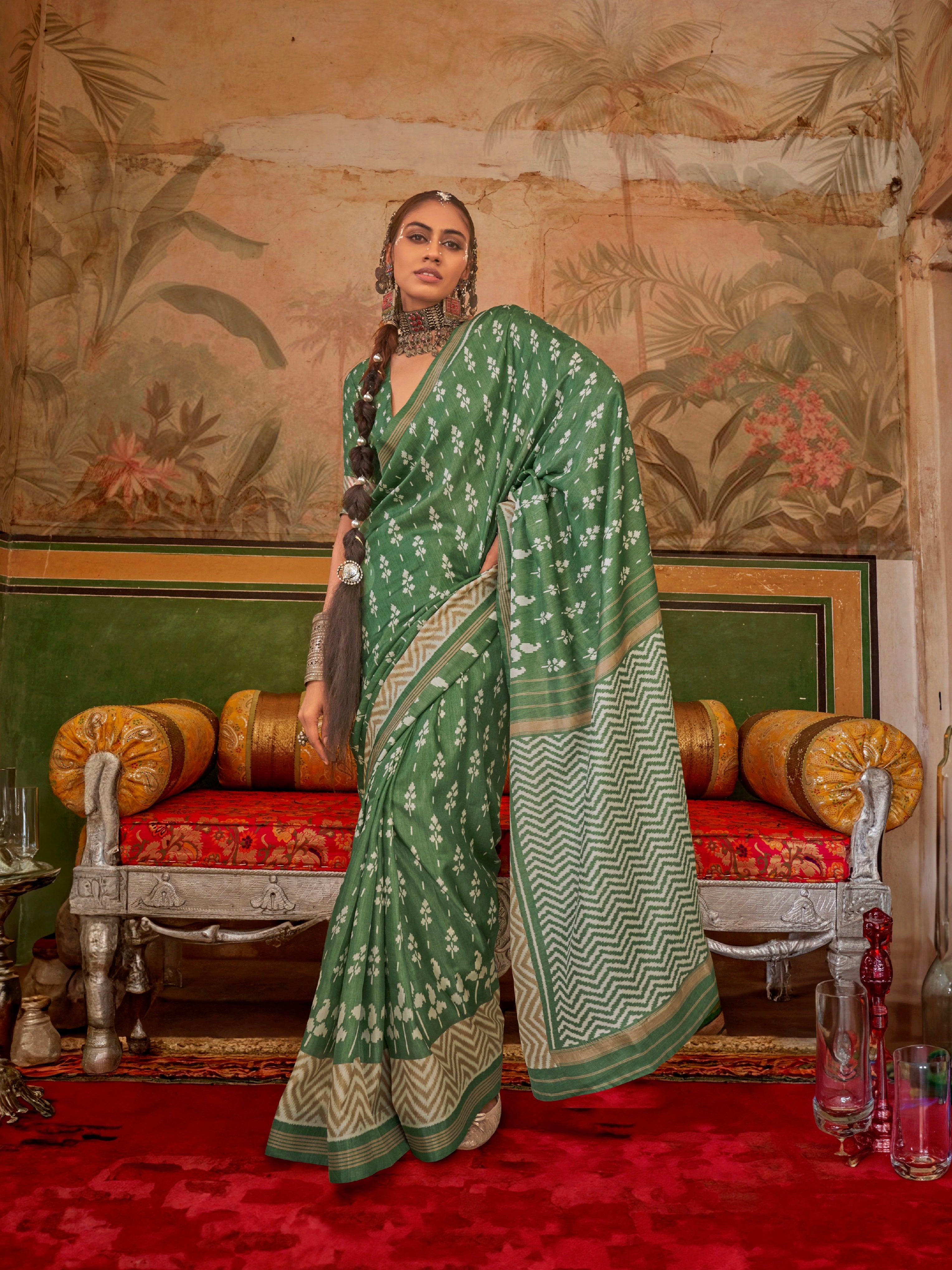 Green &amp; White Mercerized Sigma Silk Saree