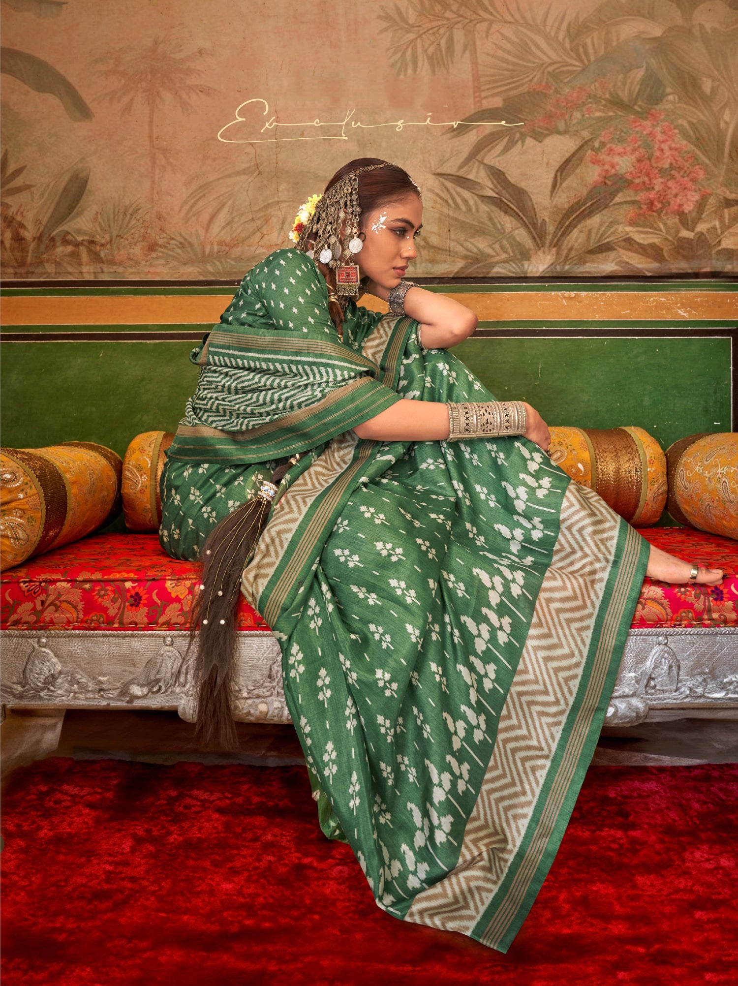 Green &amp; White Mercerized Sigma Silk Saree