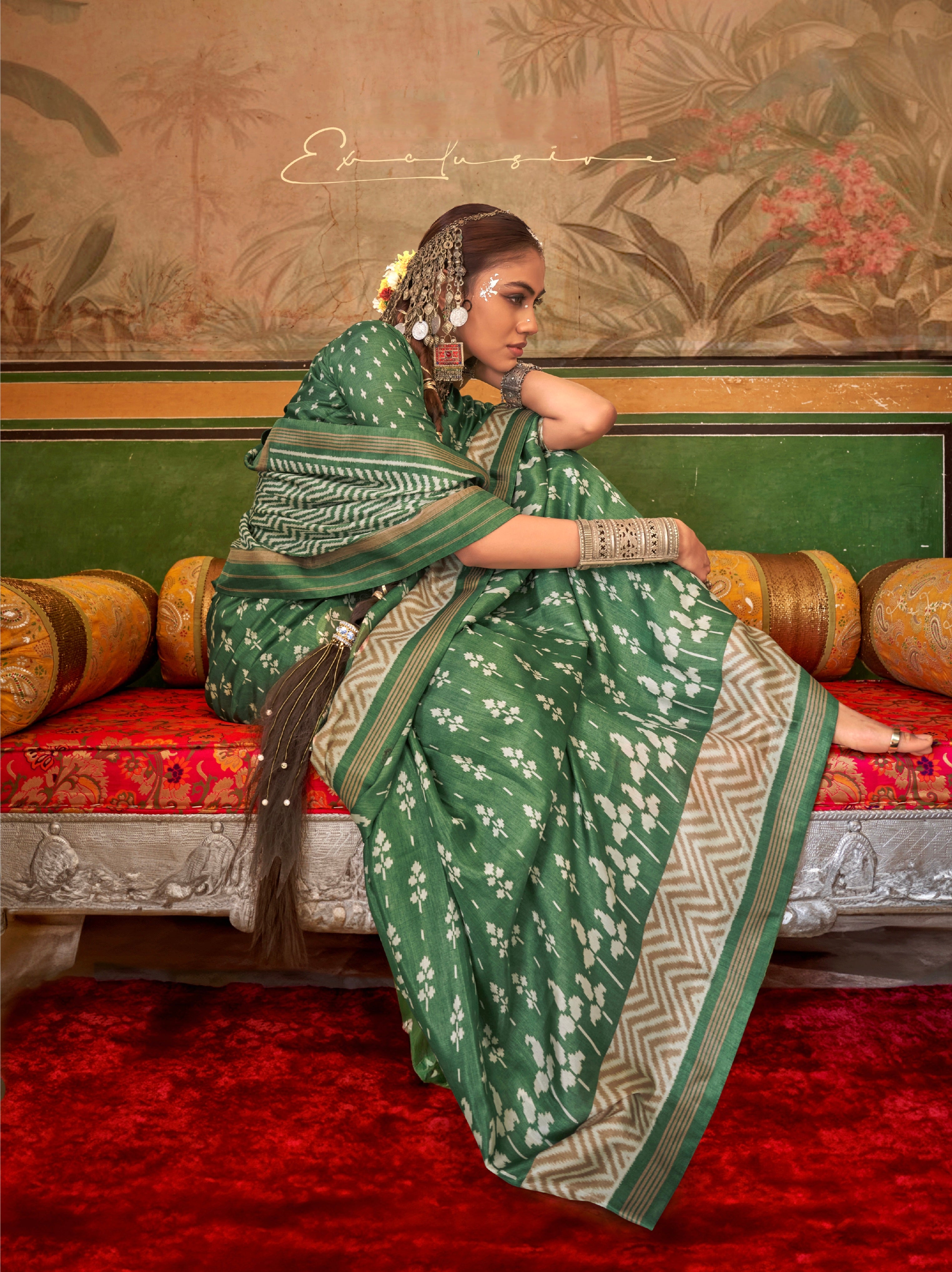 Green &amp; White Mercerized Sigma Silk Saree