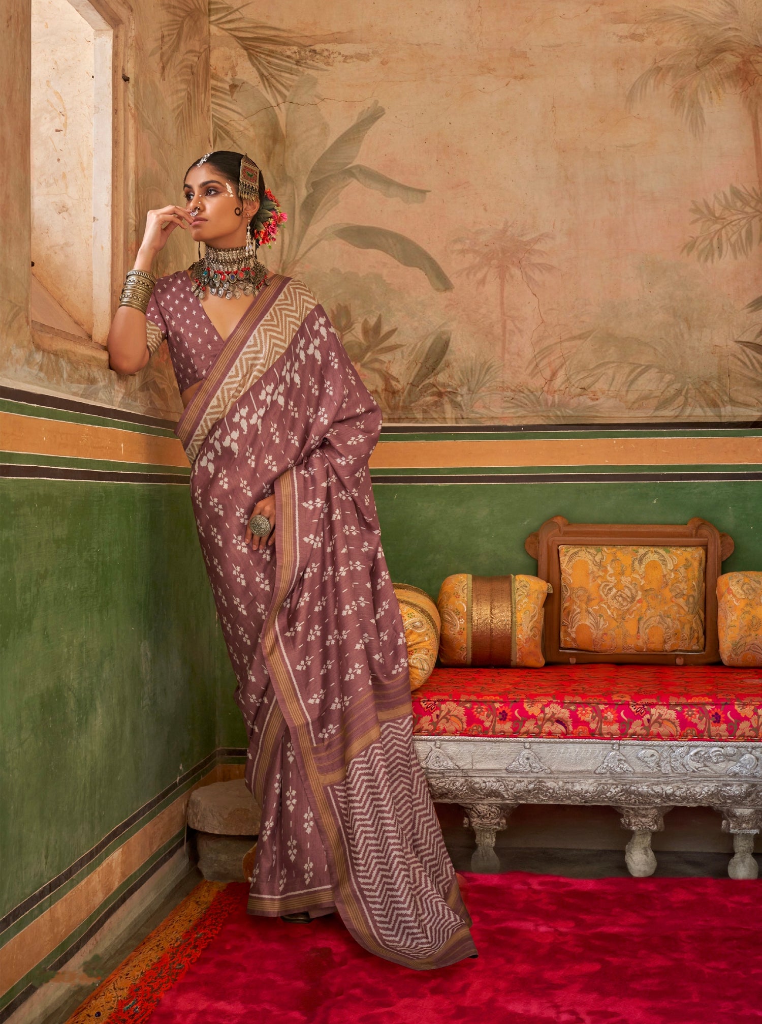 Mauve &amp; Beige Mercerized Sigma Silk Saree with Aqua Finish