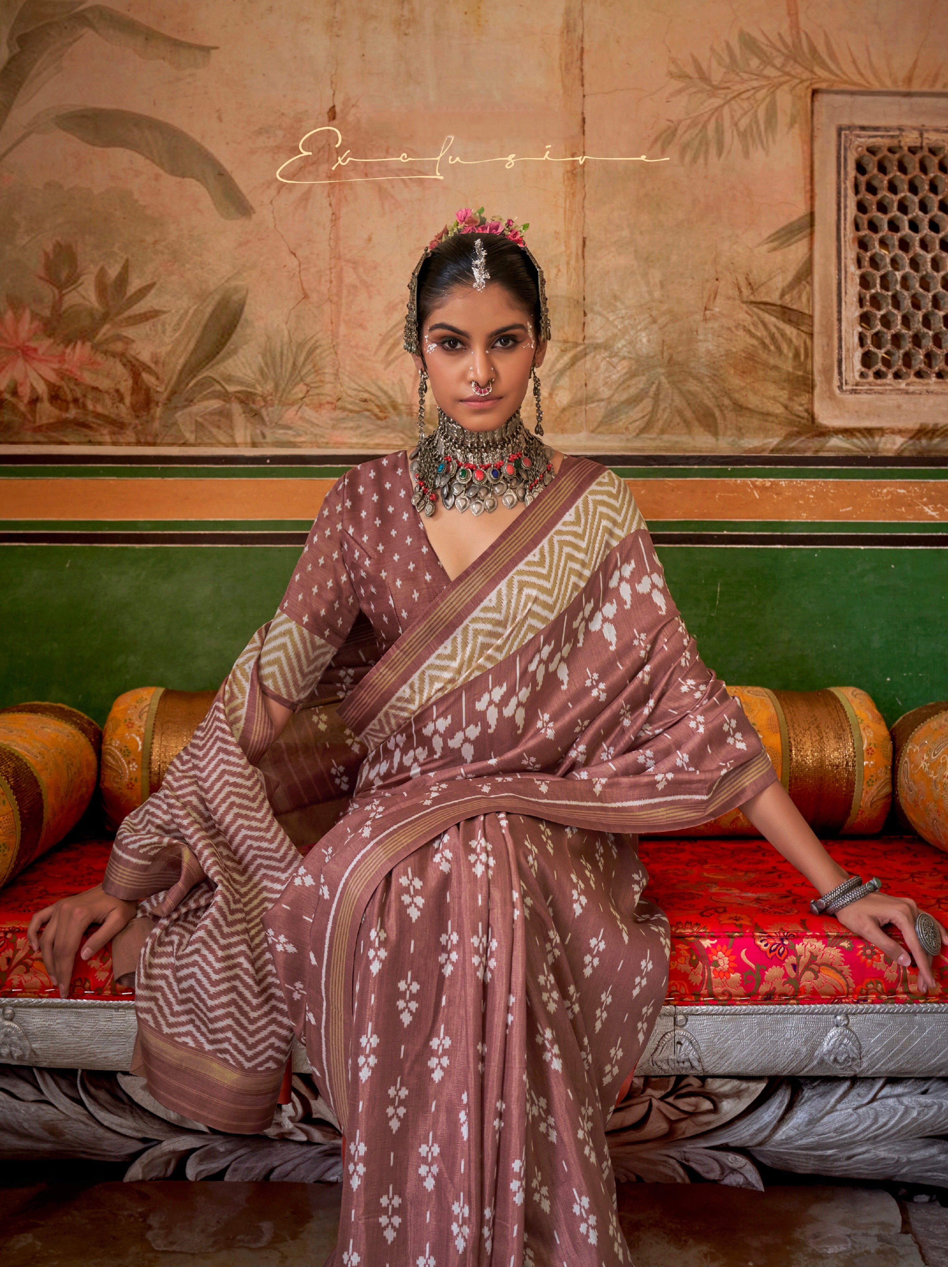 Mauve &amp; Beige Mercerized Sigma Silk Saree with Aqua Finish