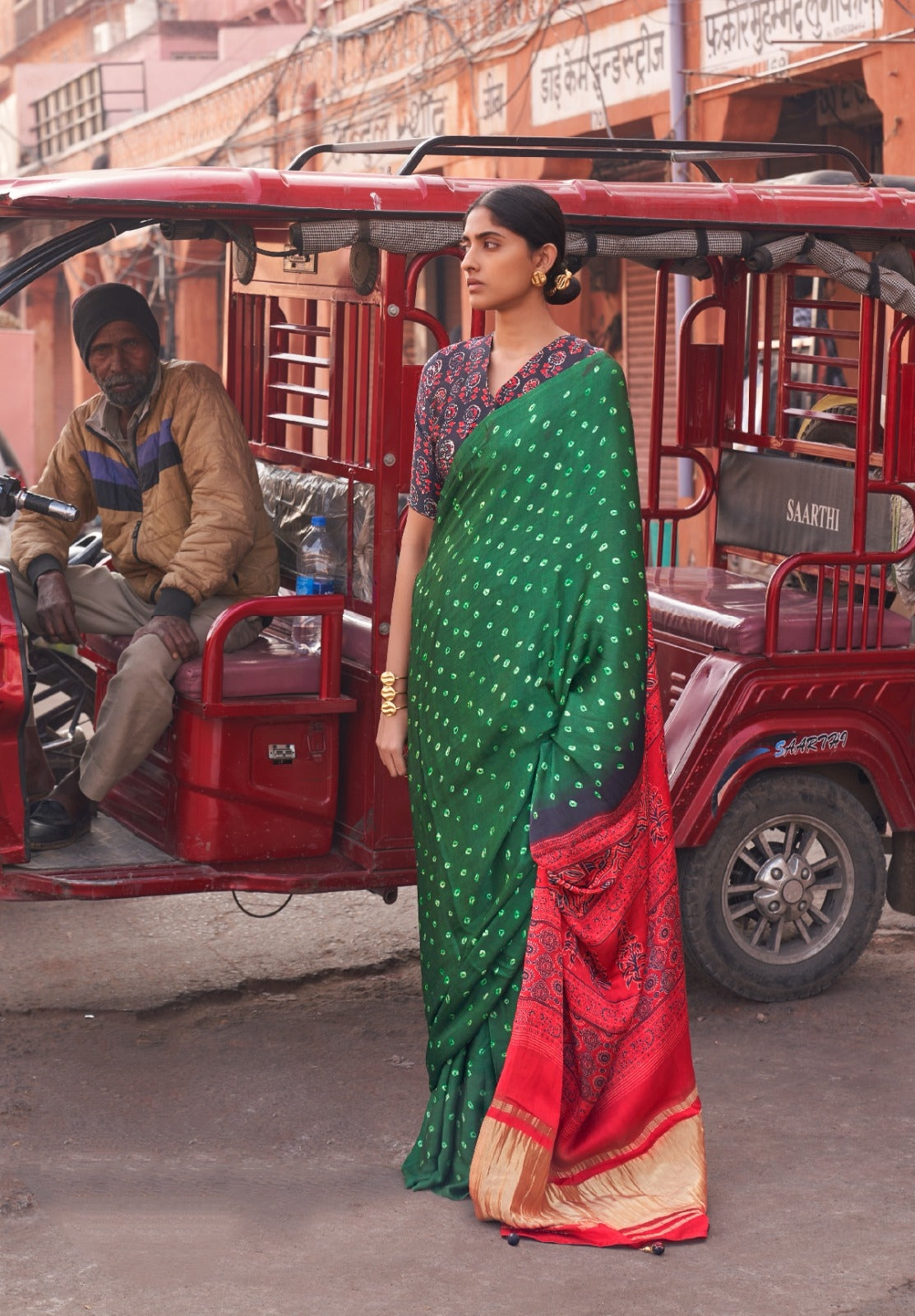 Gajji Lagdi Patrta Silk Saree