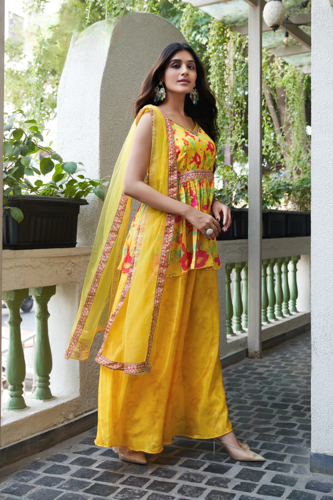 Yellow Colour Ready-to-Wear Crop Top with Embroidered Designer Blouse