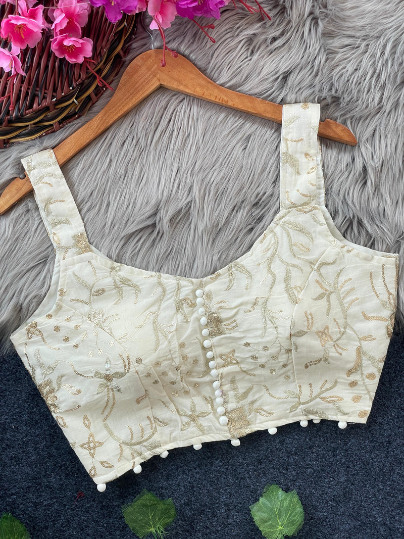 Hakoba Pompom Sleeveless Blouse