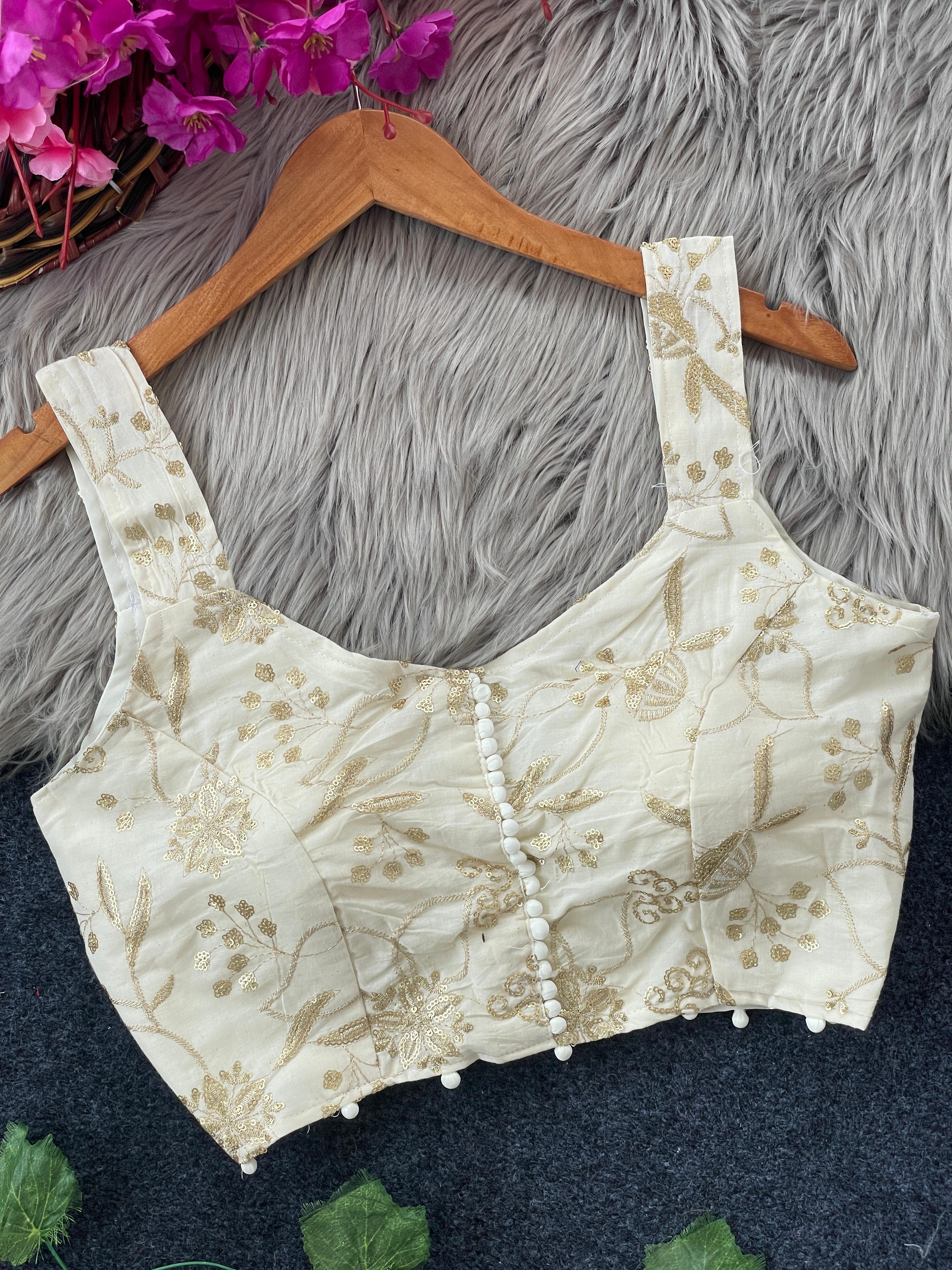 Hakoba Pompom Sleeveless Blouse