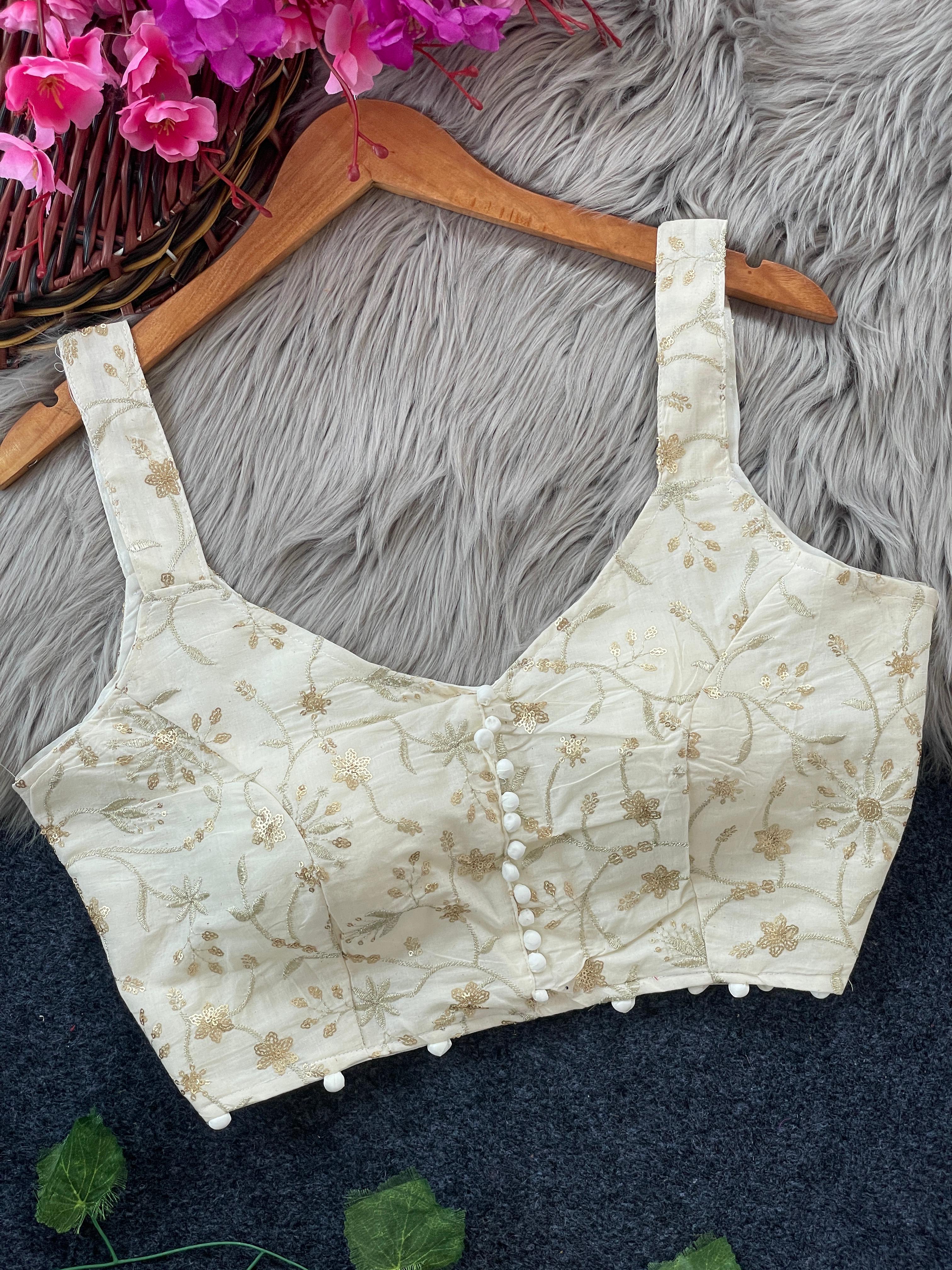 Hakoba Pompom Sleeveless Blouse