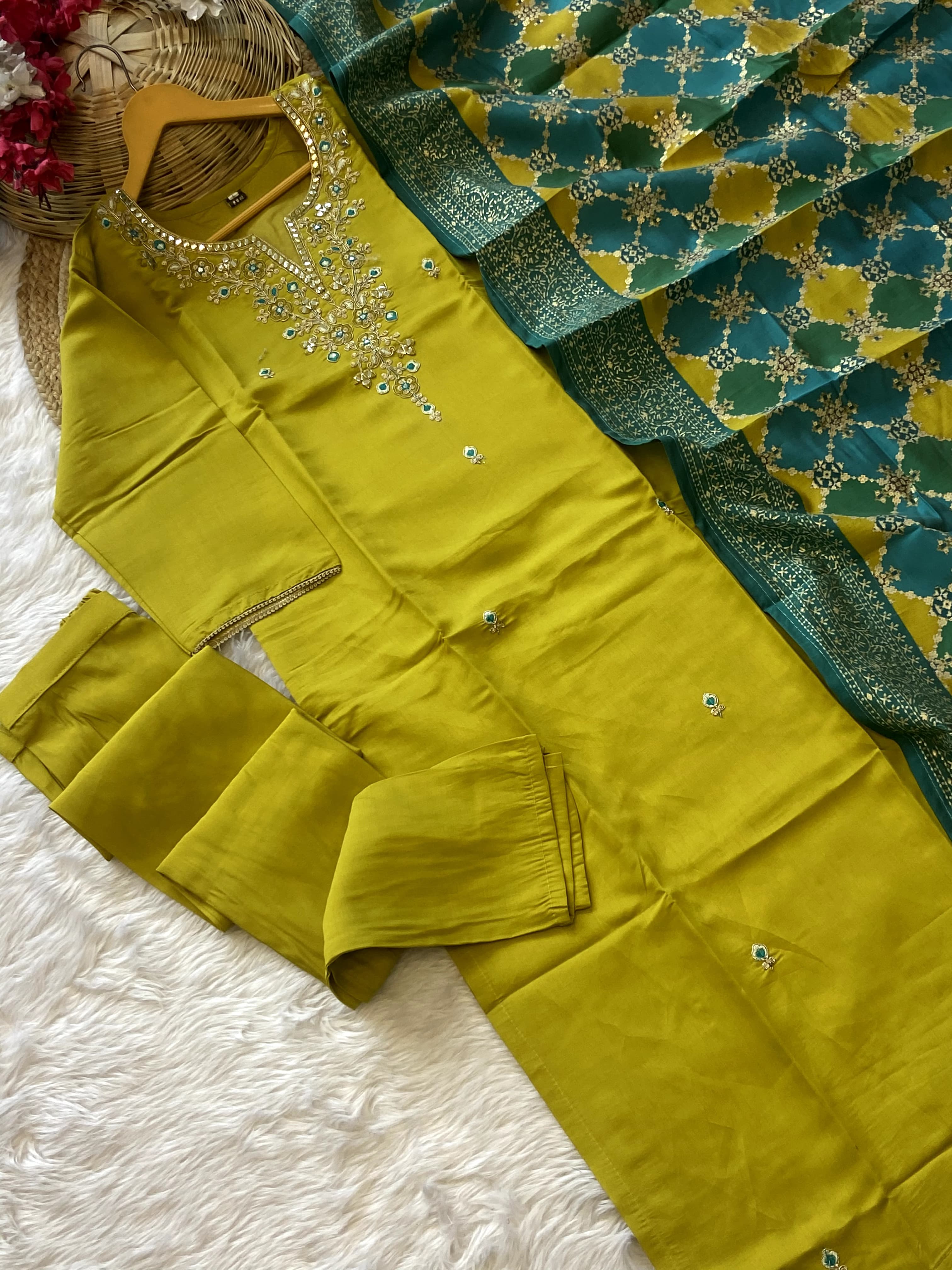 Kurti With Pent