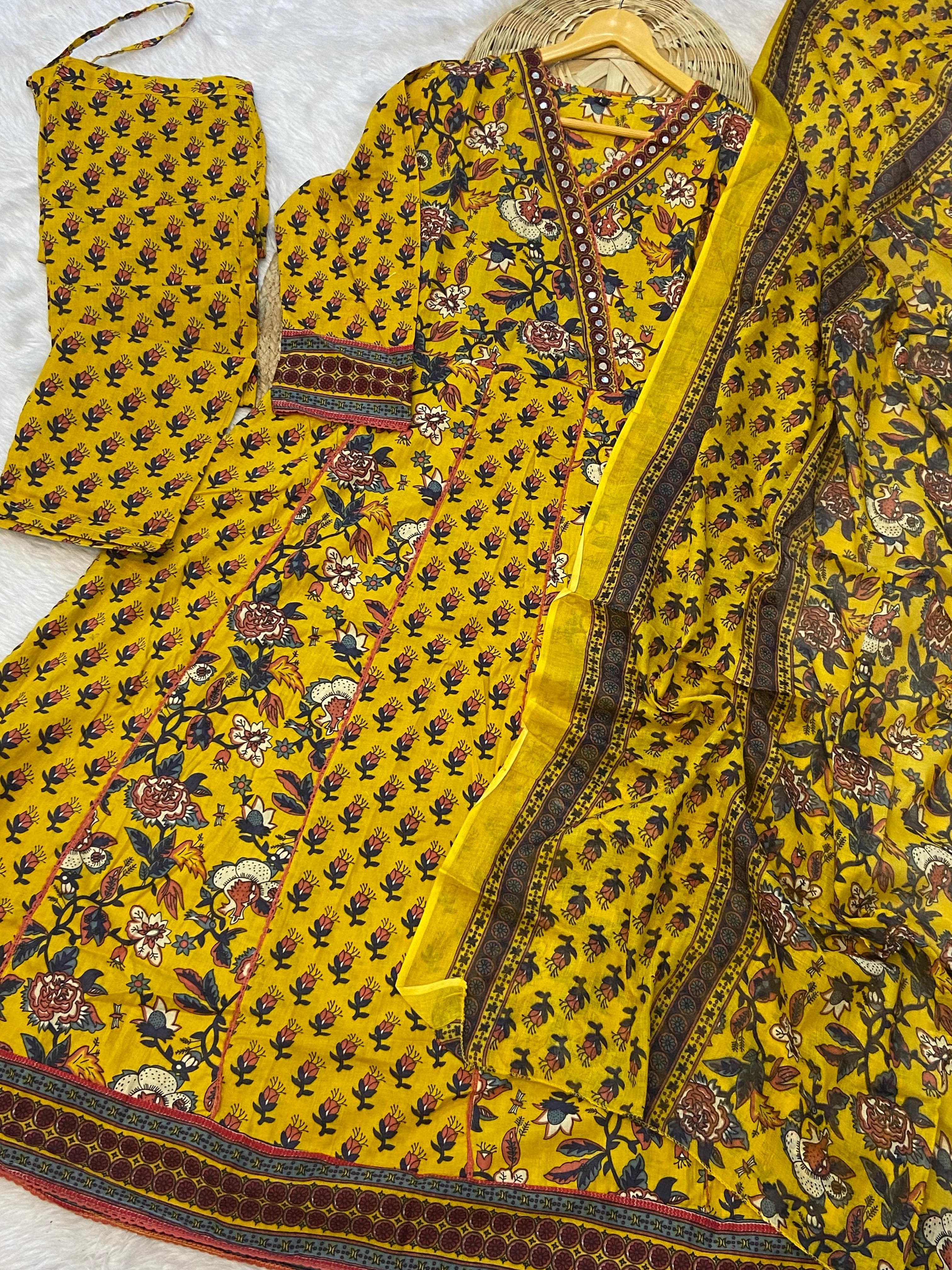 Anarkali Kurta Set