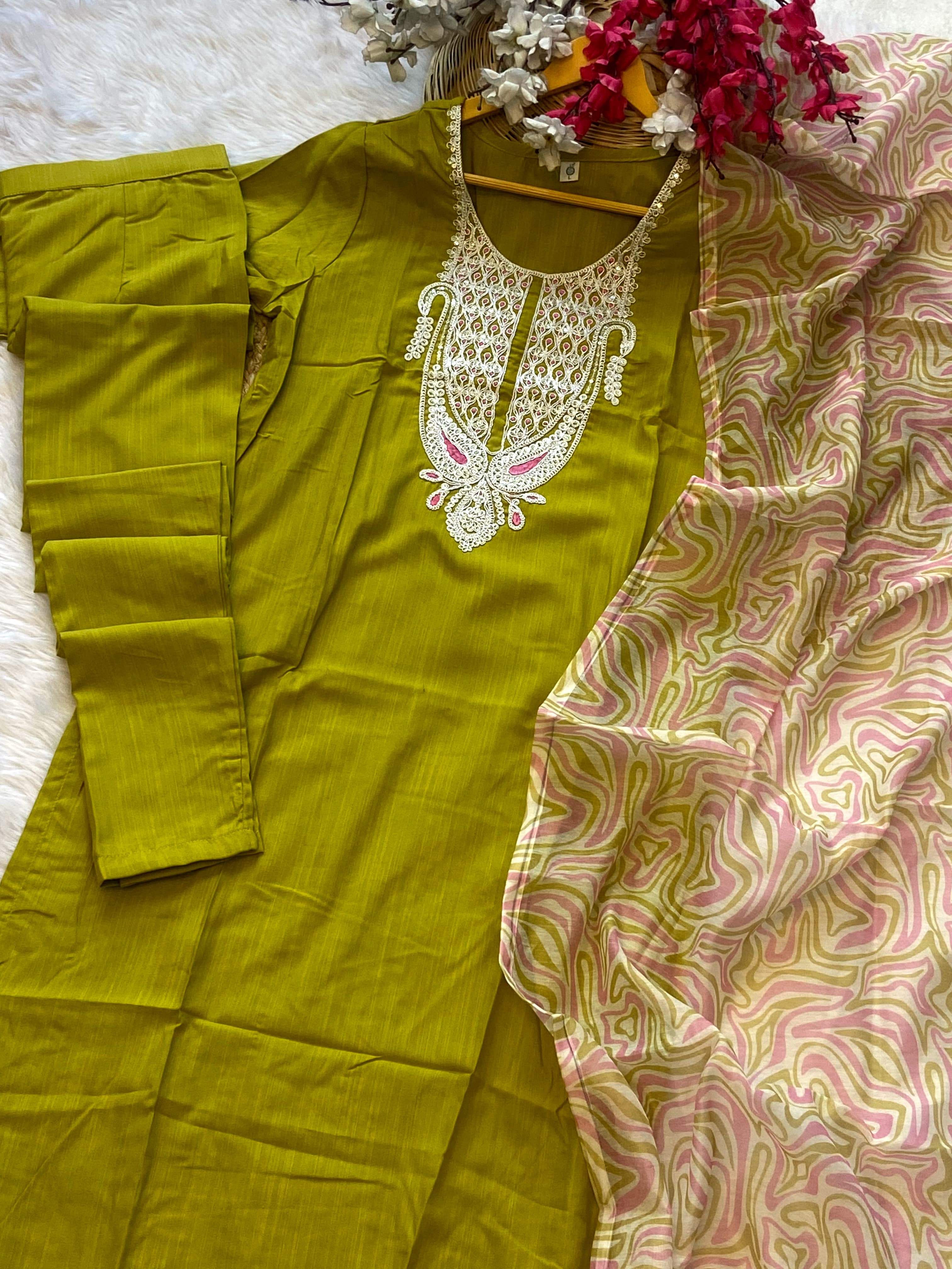 Kurti With Pent