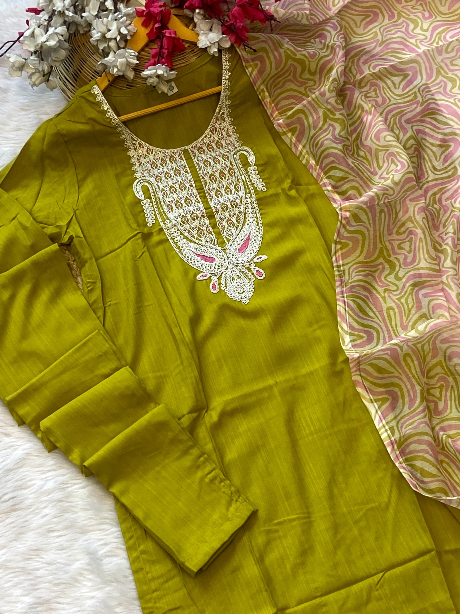Kurti With Pent
