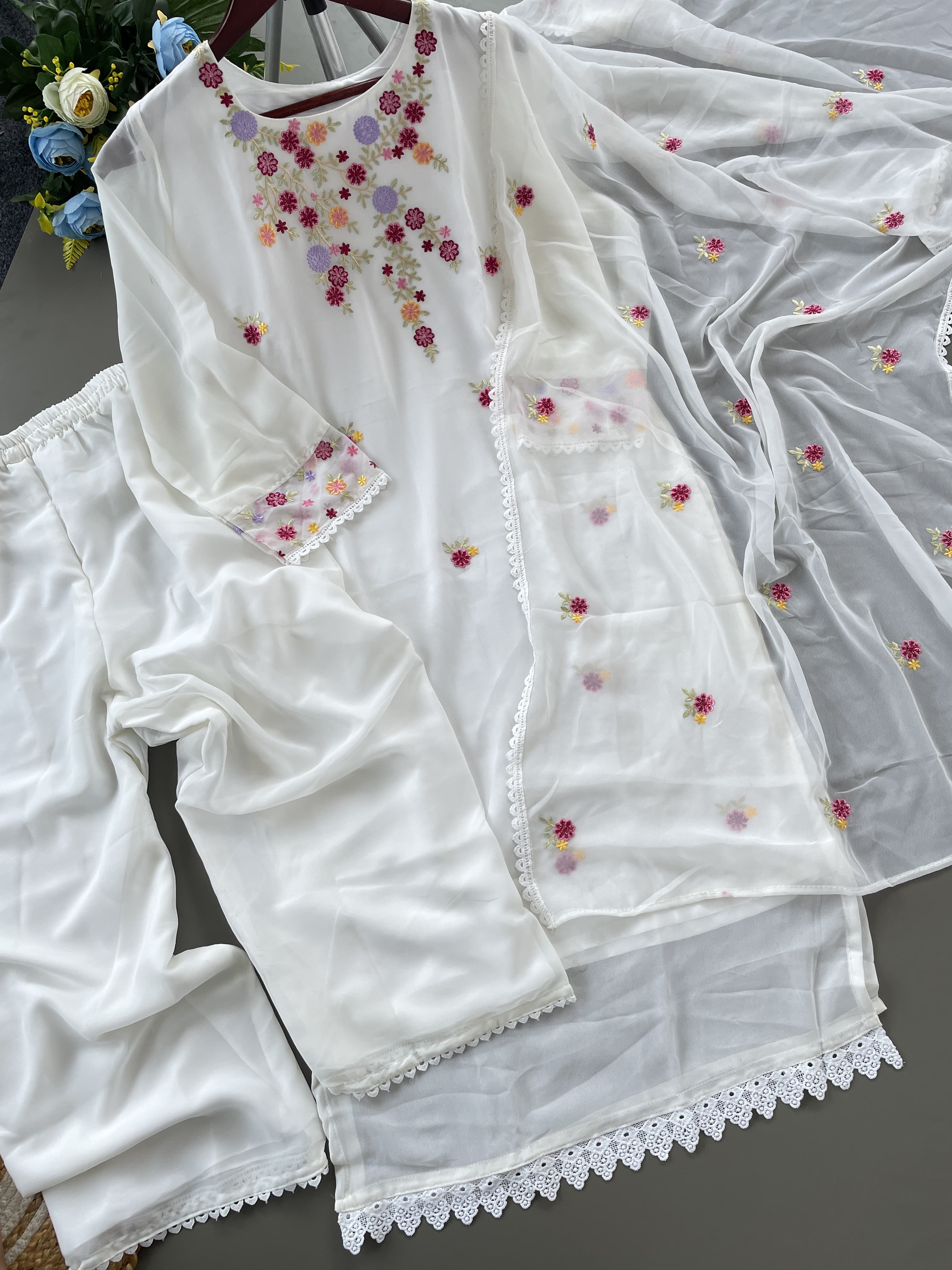 Kurti With Pent