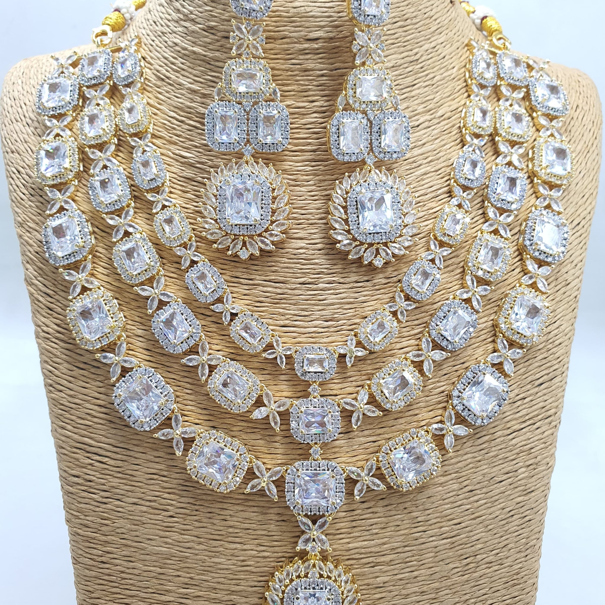 Necklace Set