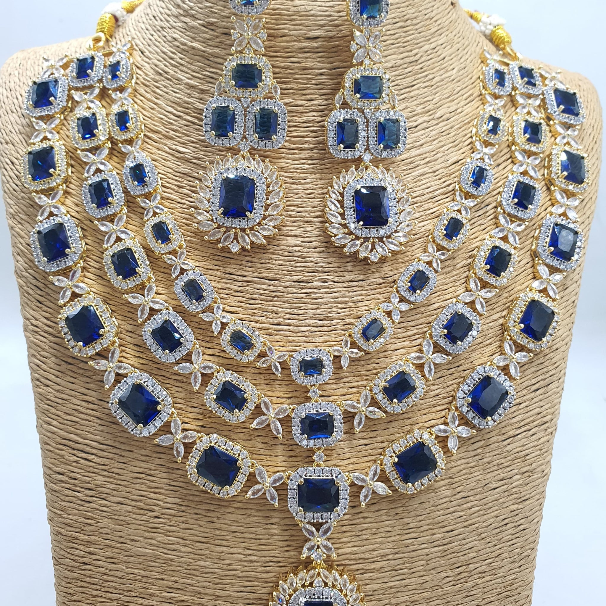 Necklace Set