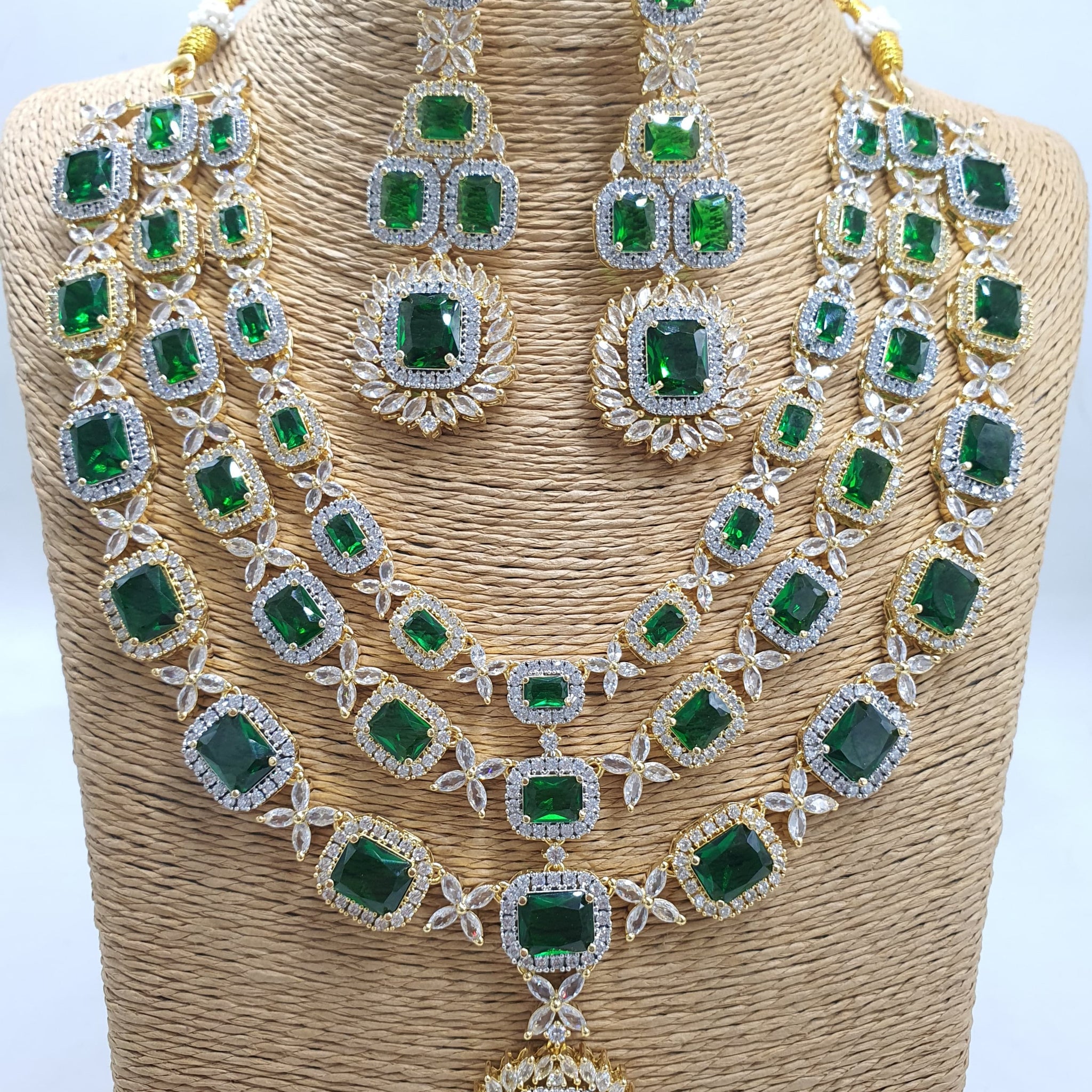 Necklace Set