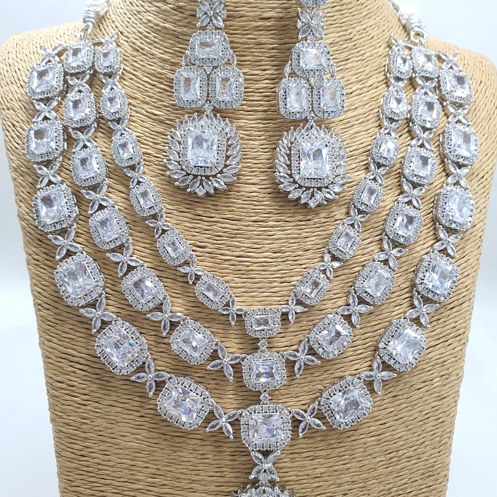 Necklace Set