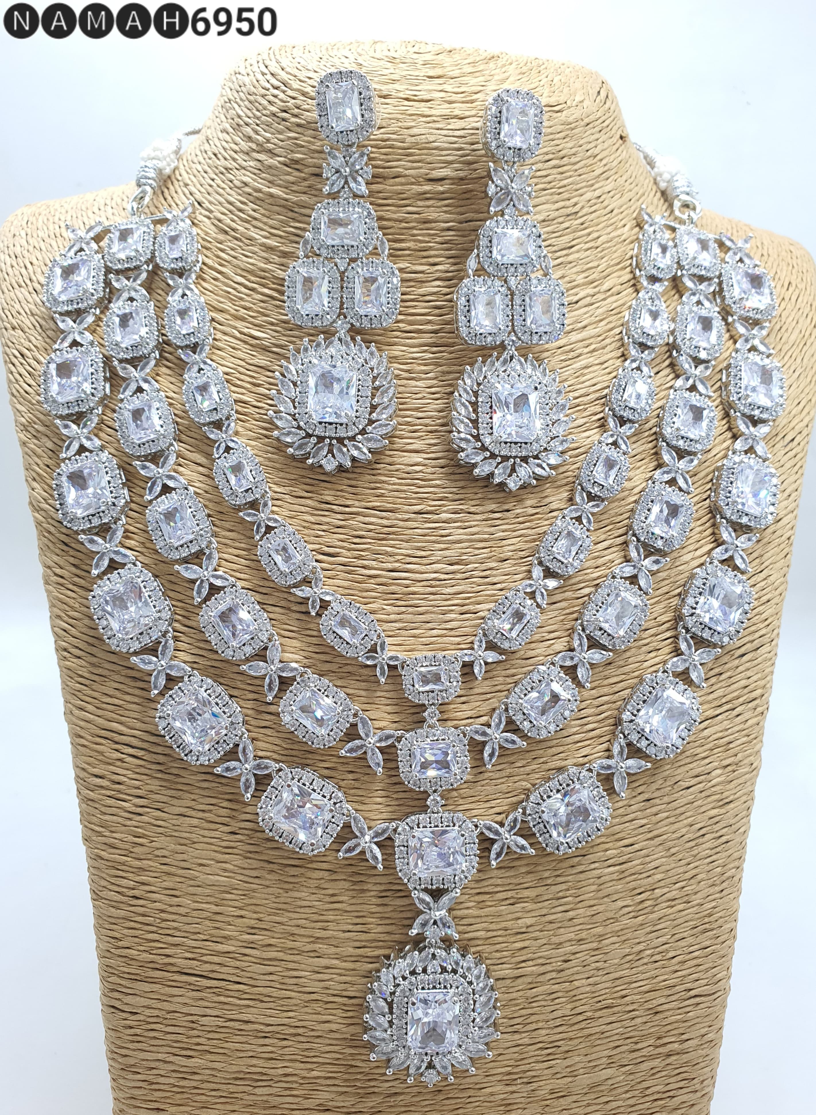 Necklace Set