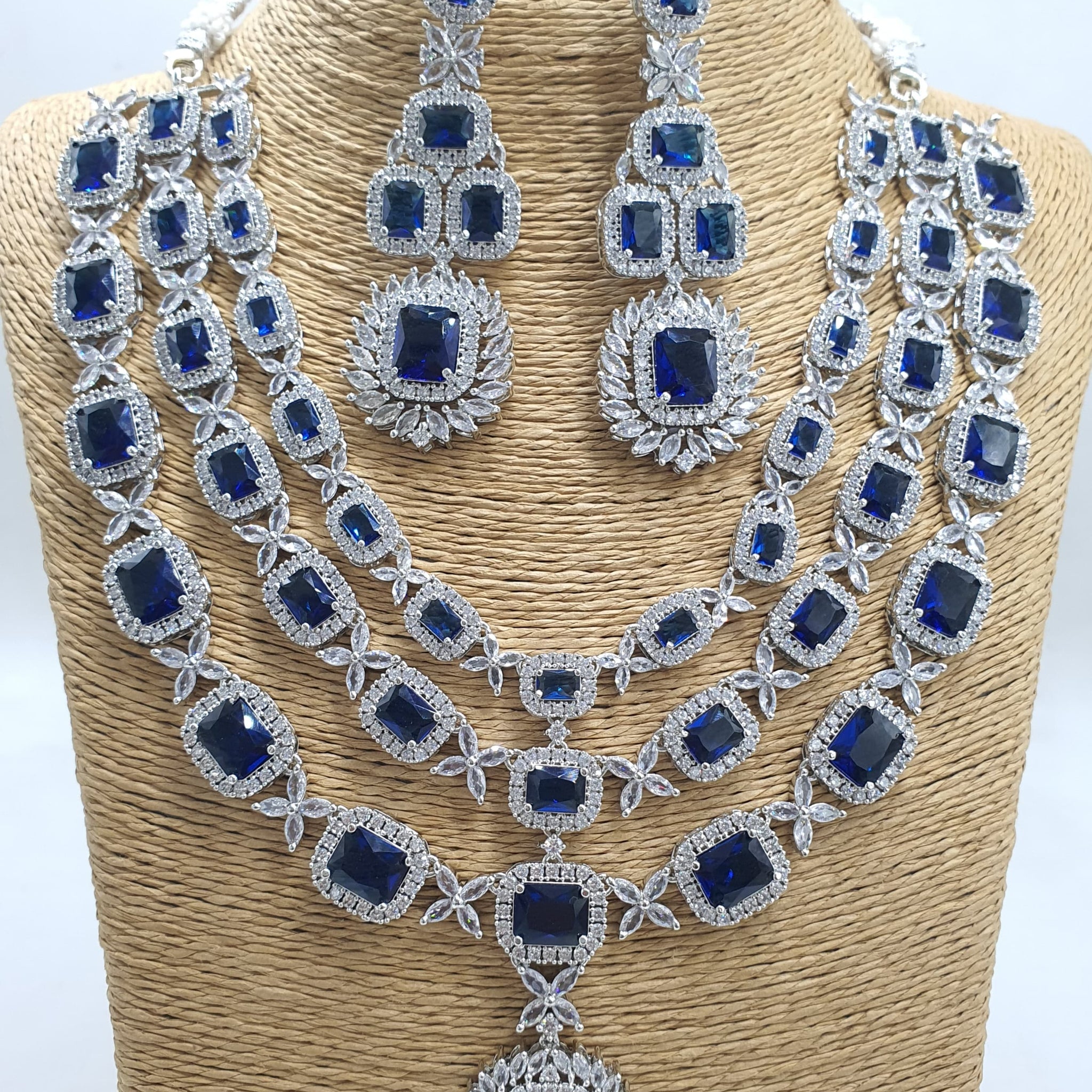 Necklace Set
