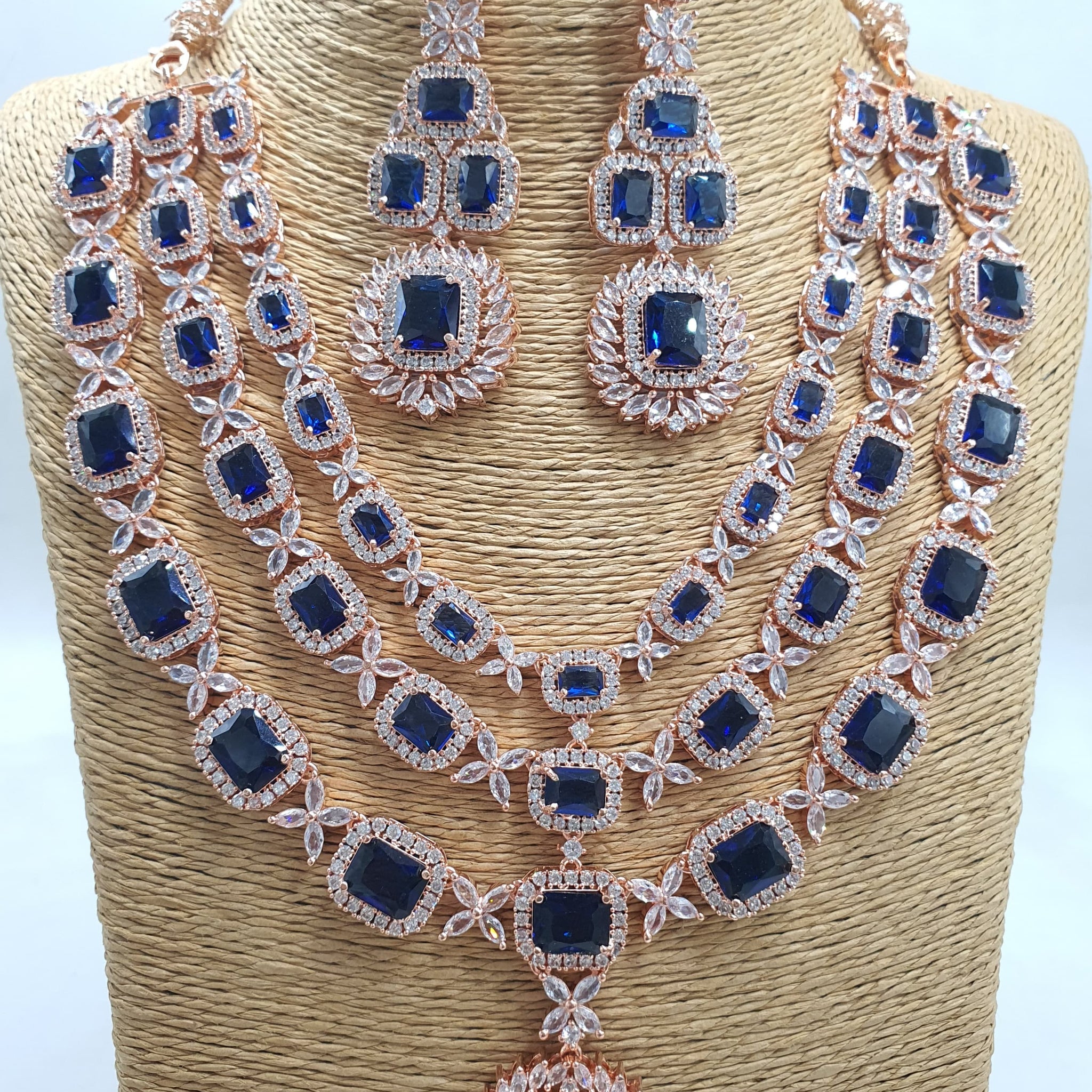 Necklace Set