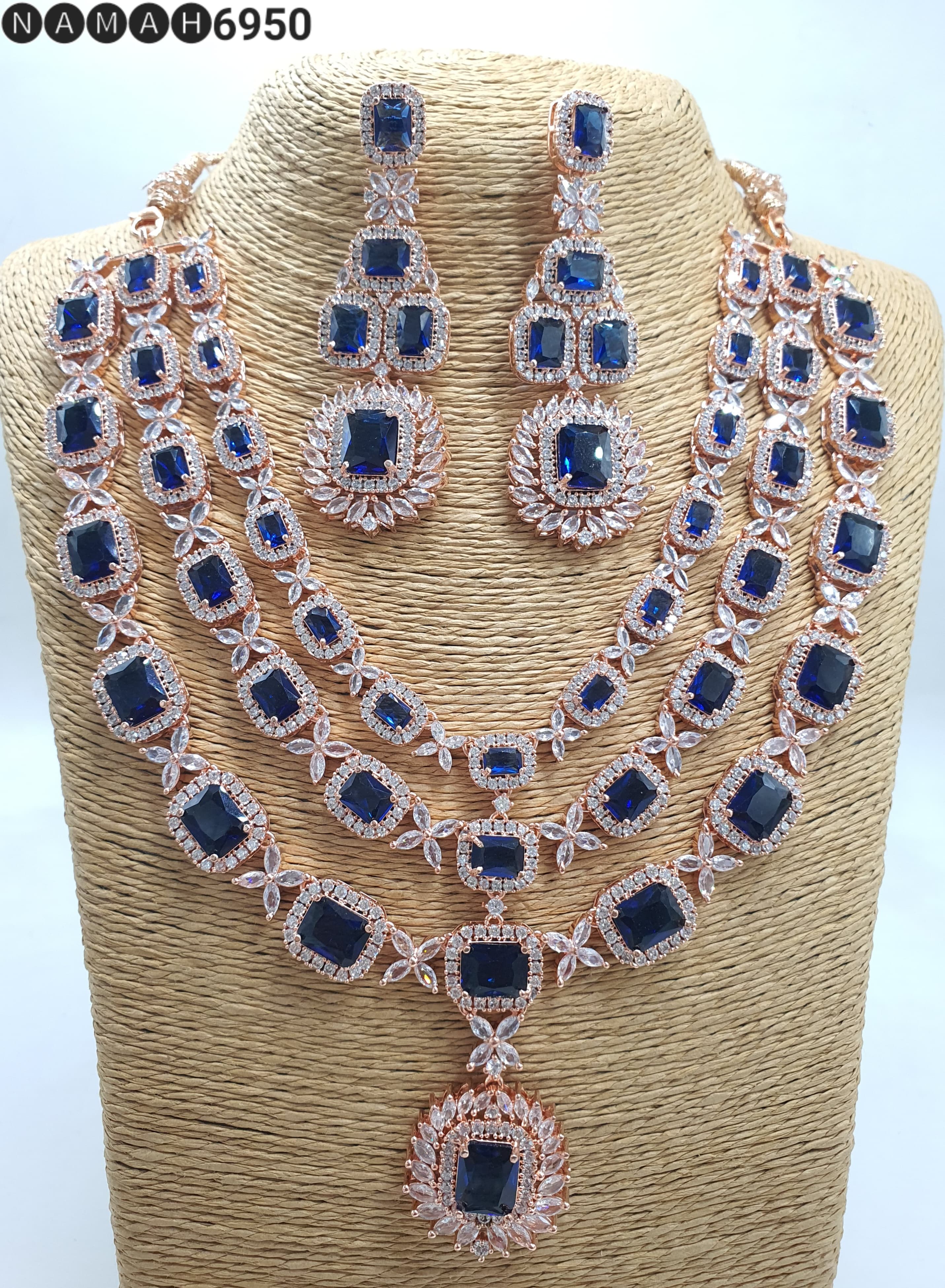 Necklace Set