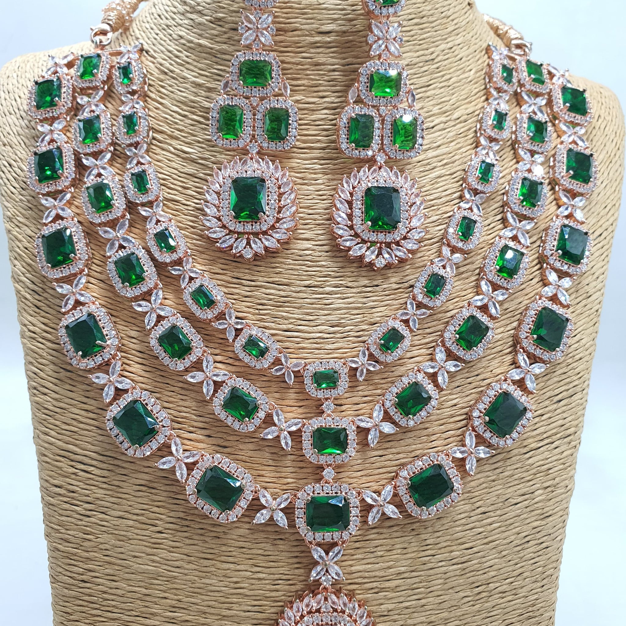 Necklace Set