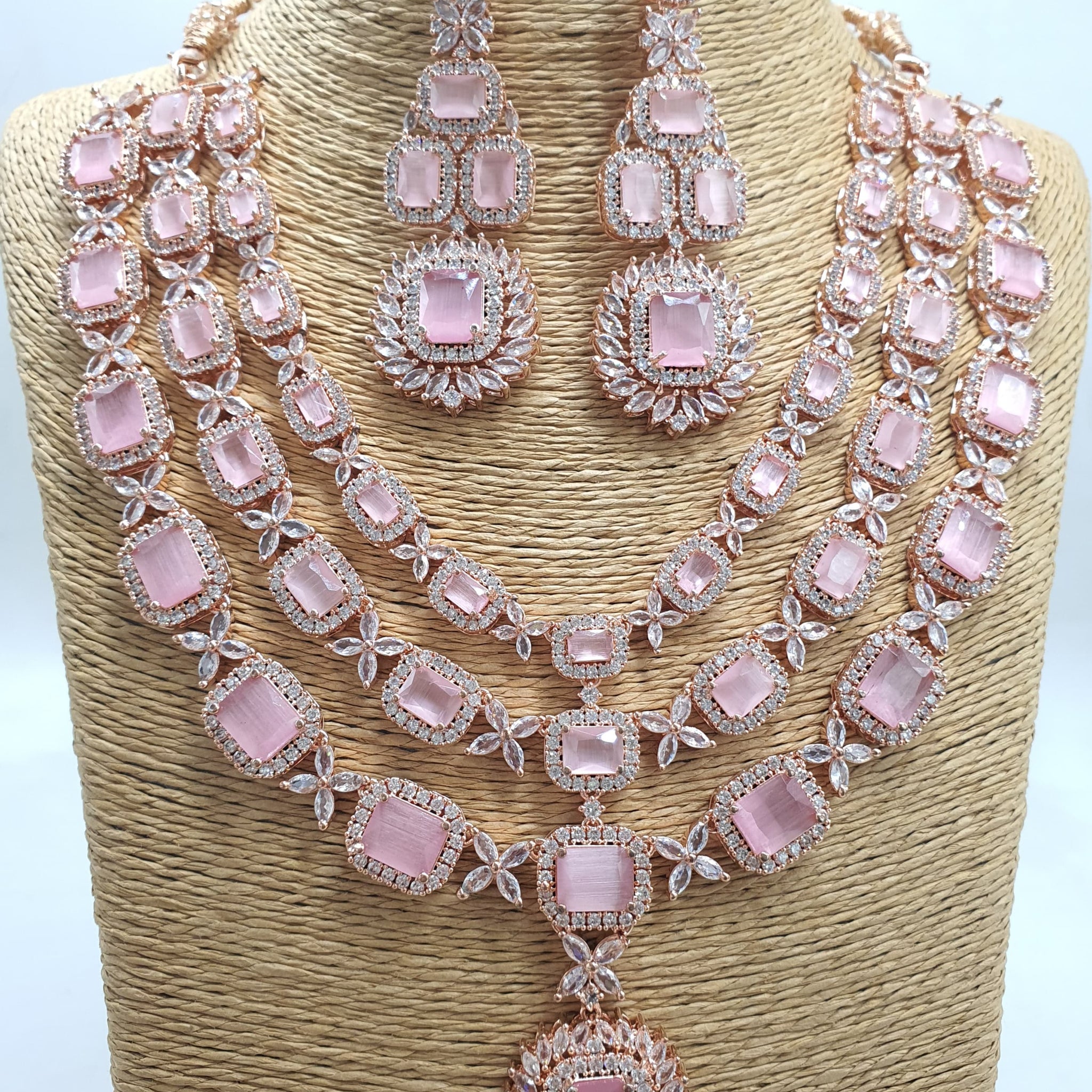 Necklace Set