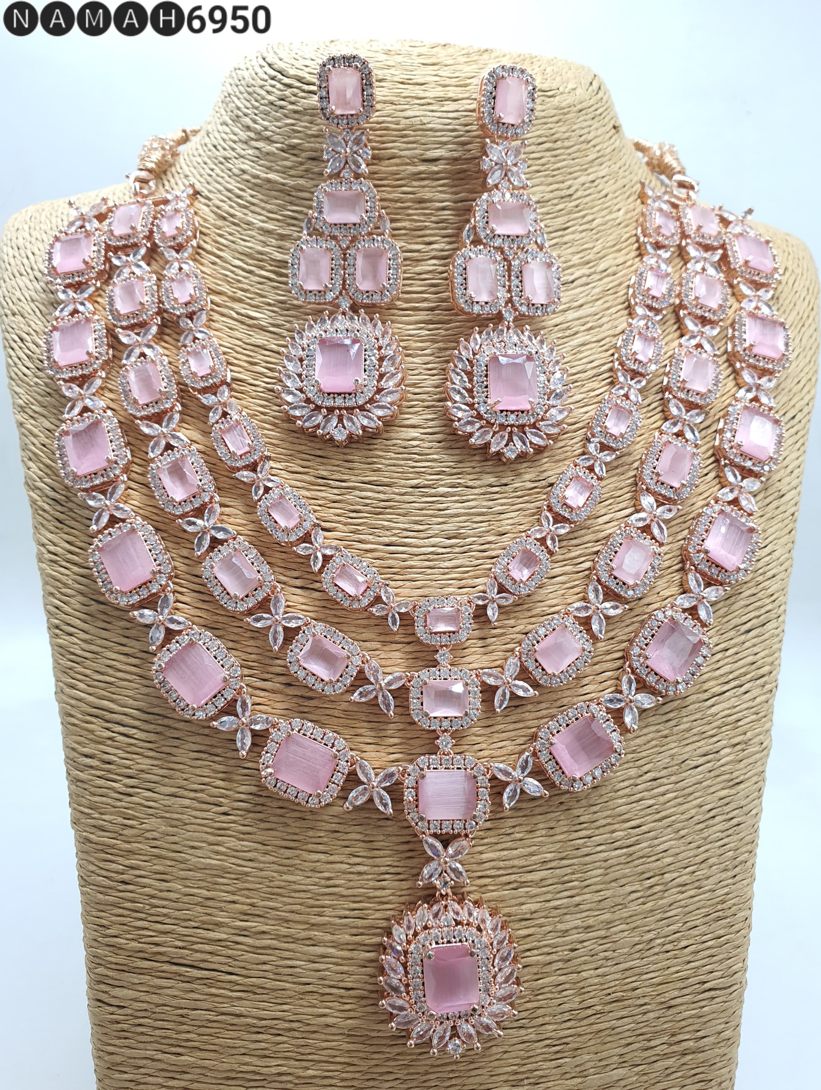 Necklace Set