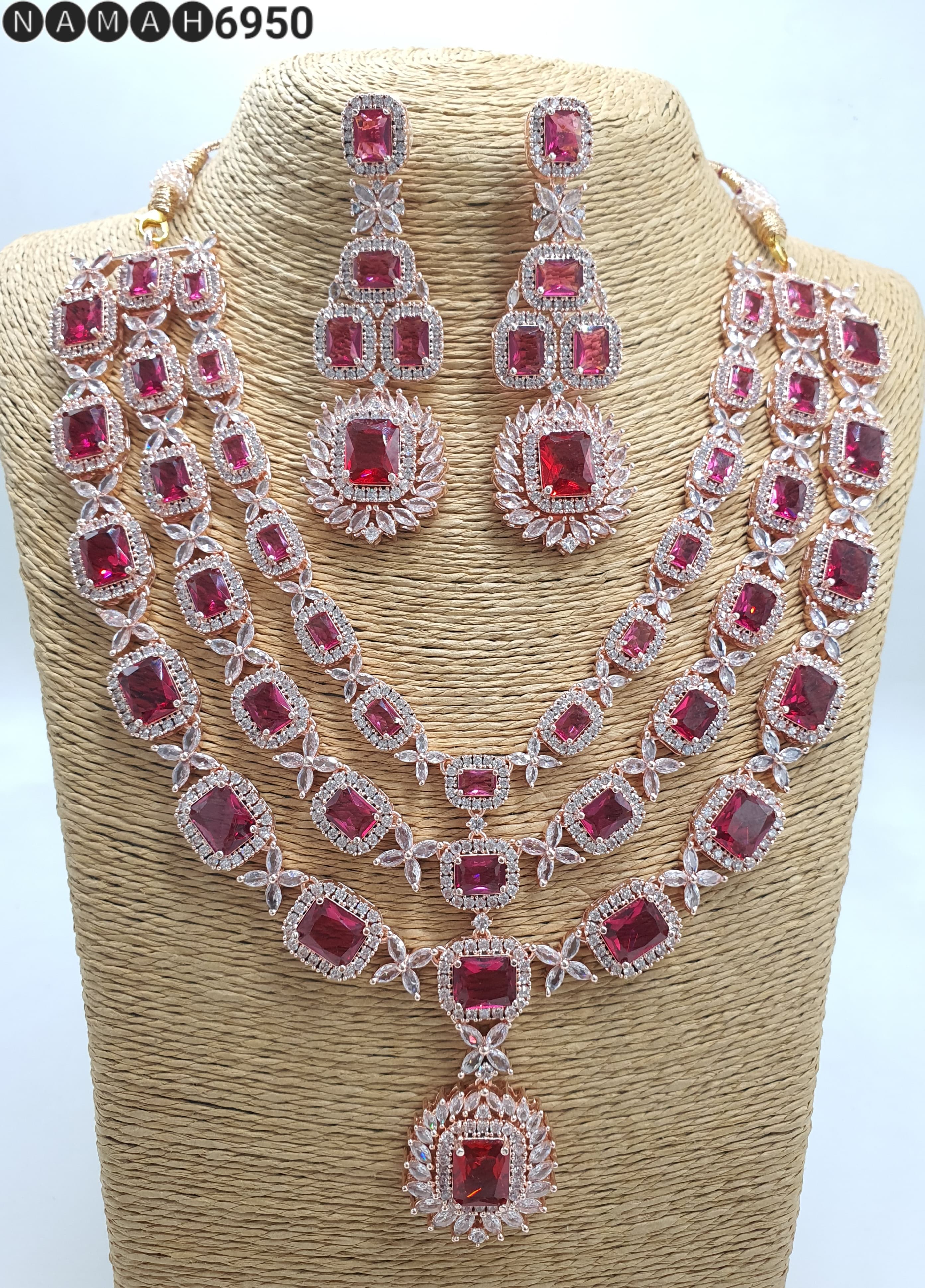 Necklace Set