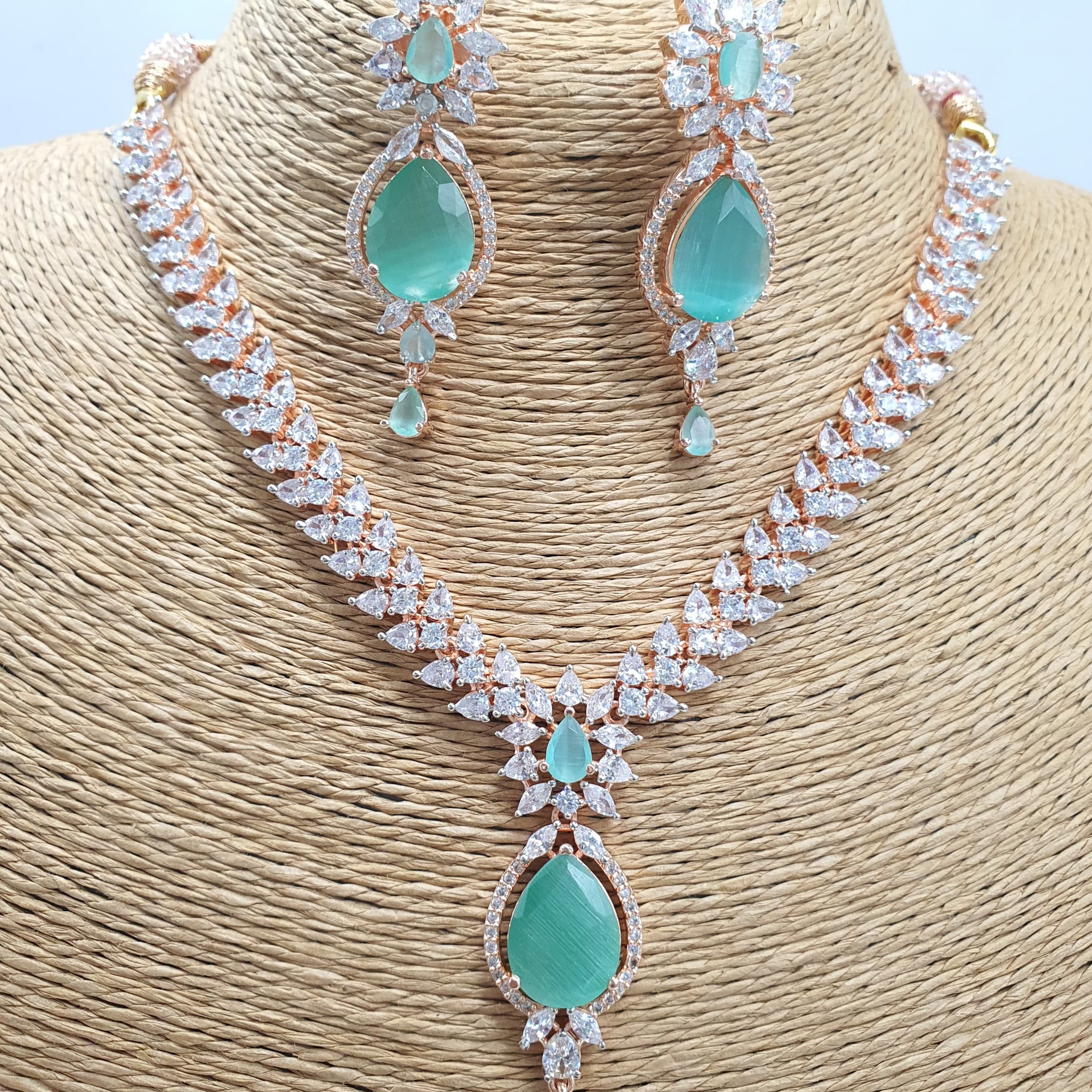 Necklace Set