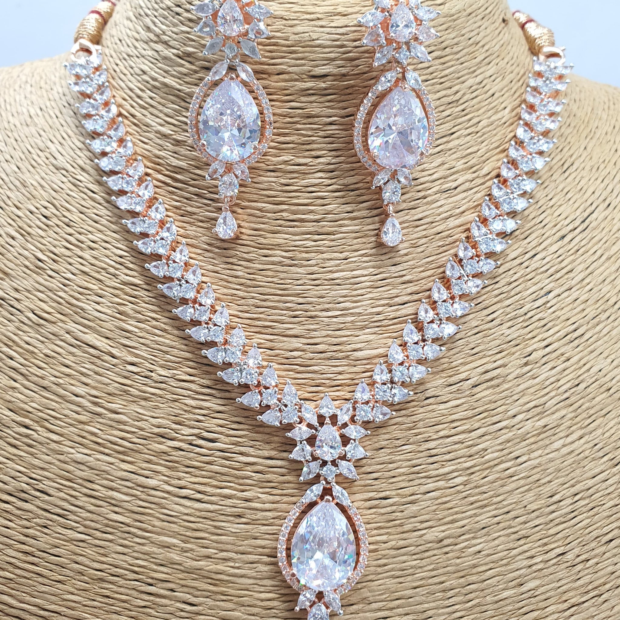 Necklace Set