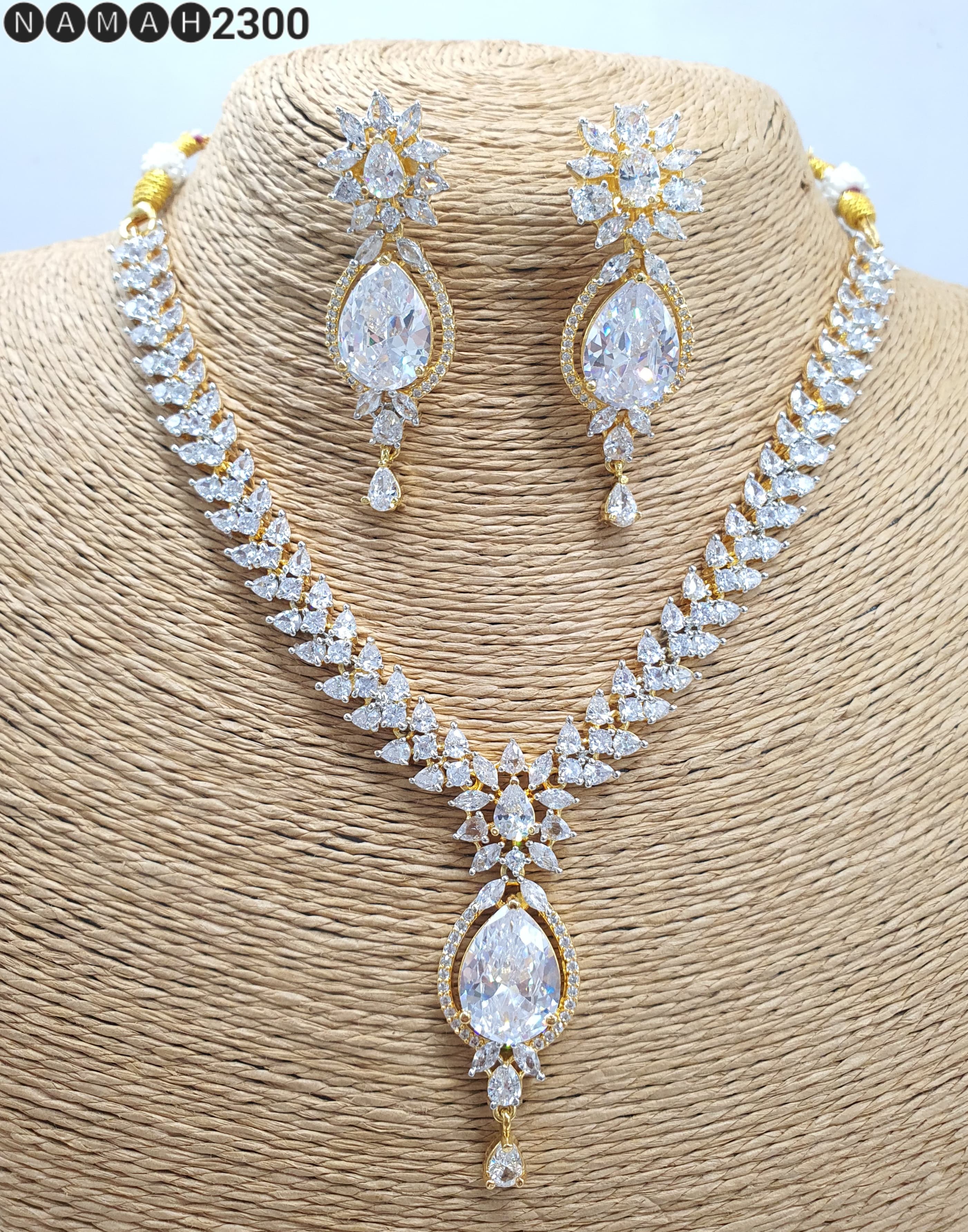 Necklace Set