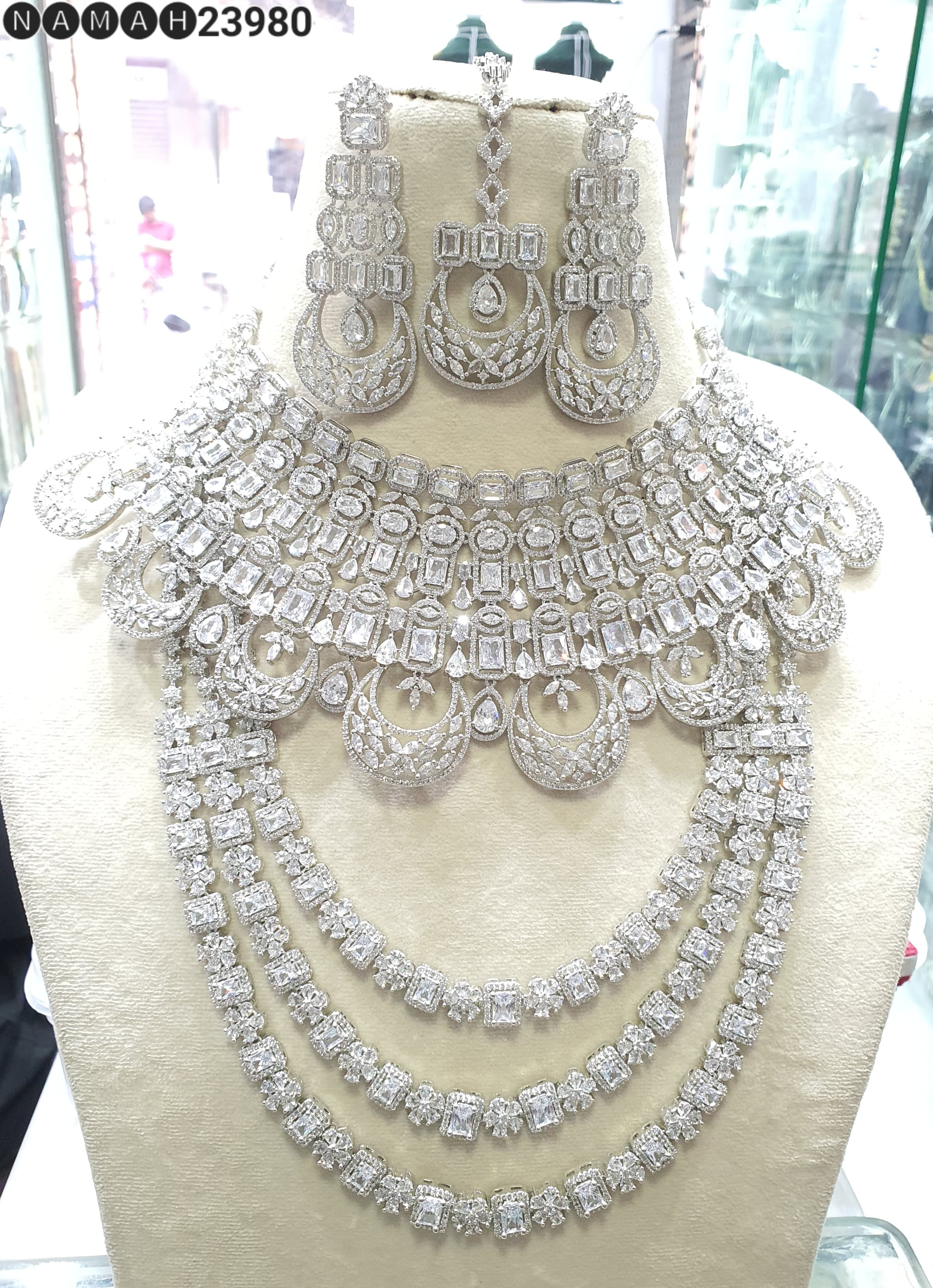 Necklace Set