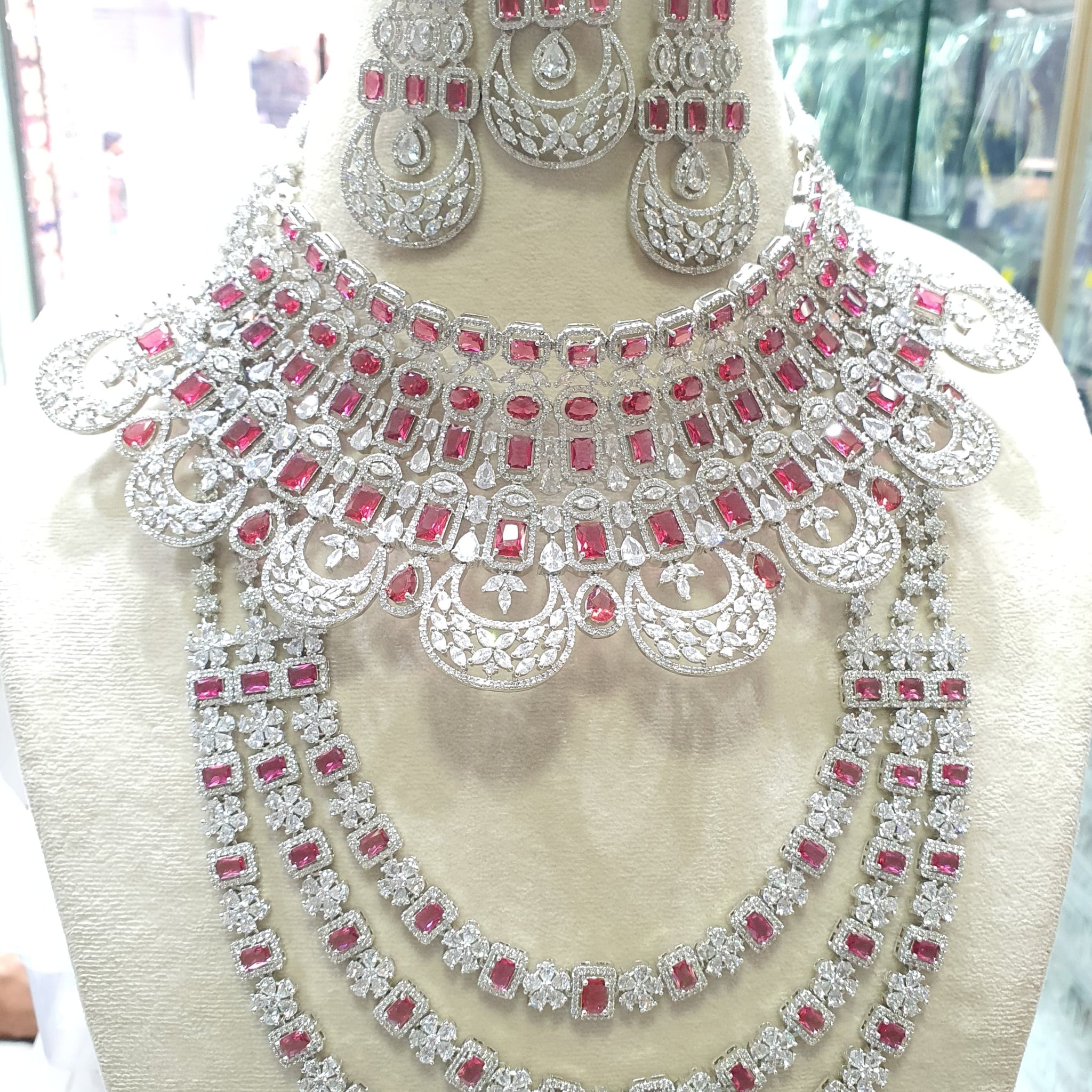 Necklace Set