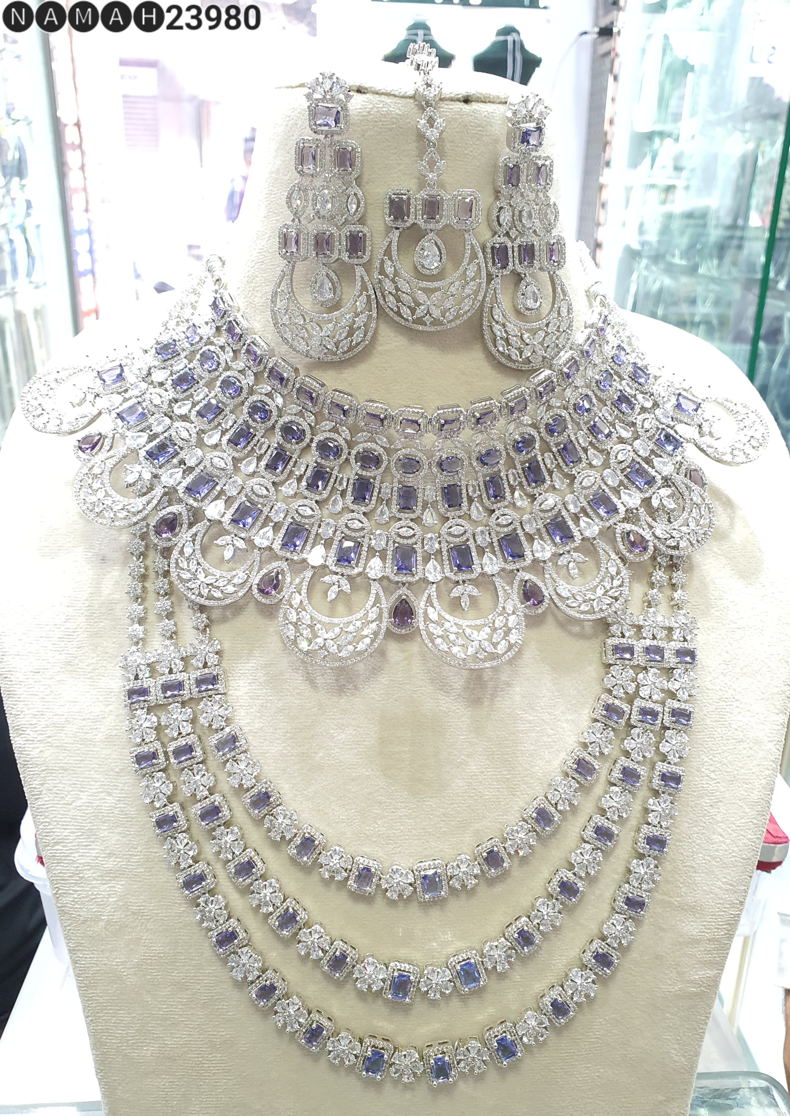 Necklace Set
