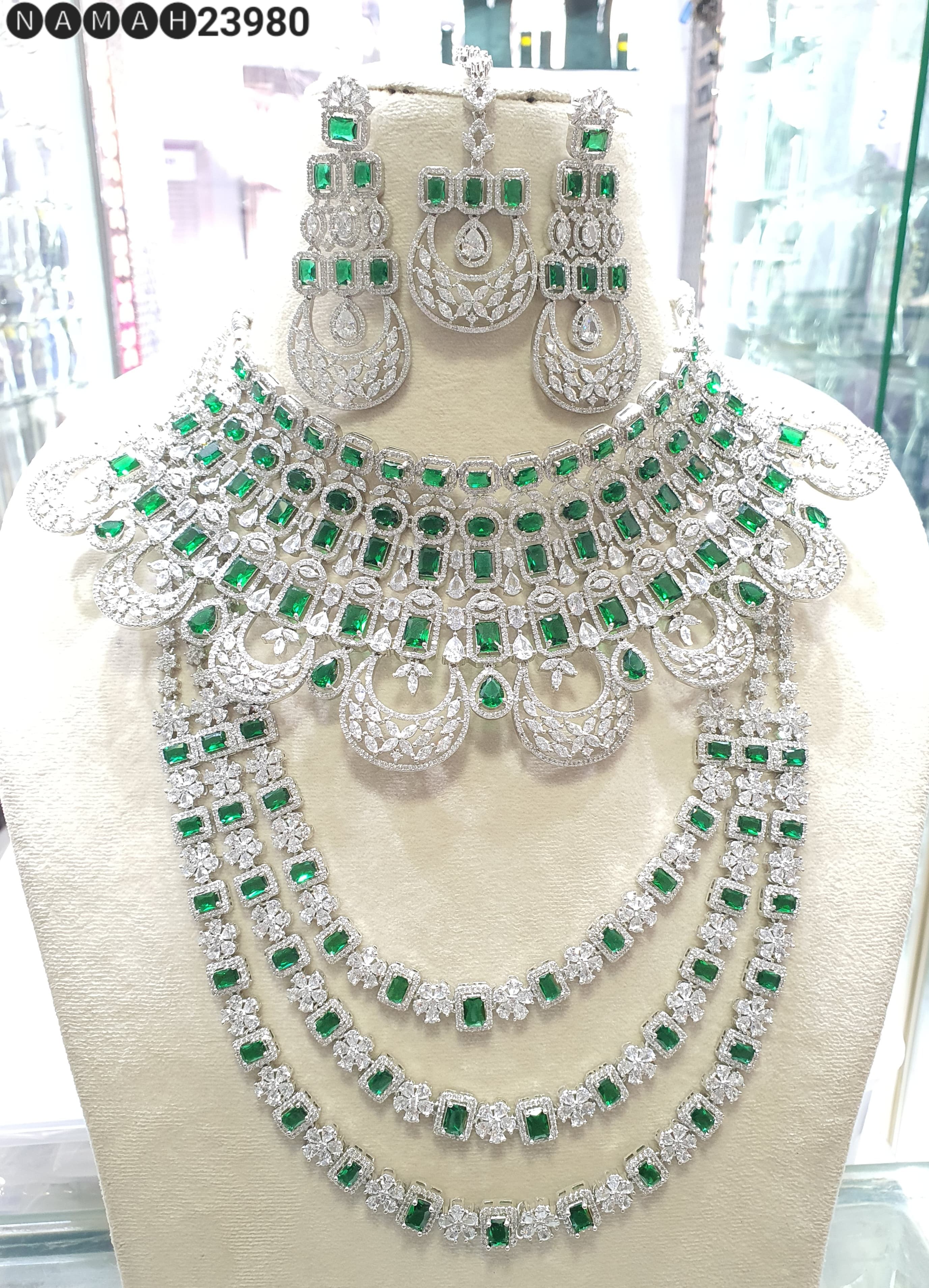 Necklace Set