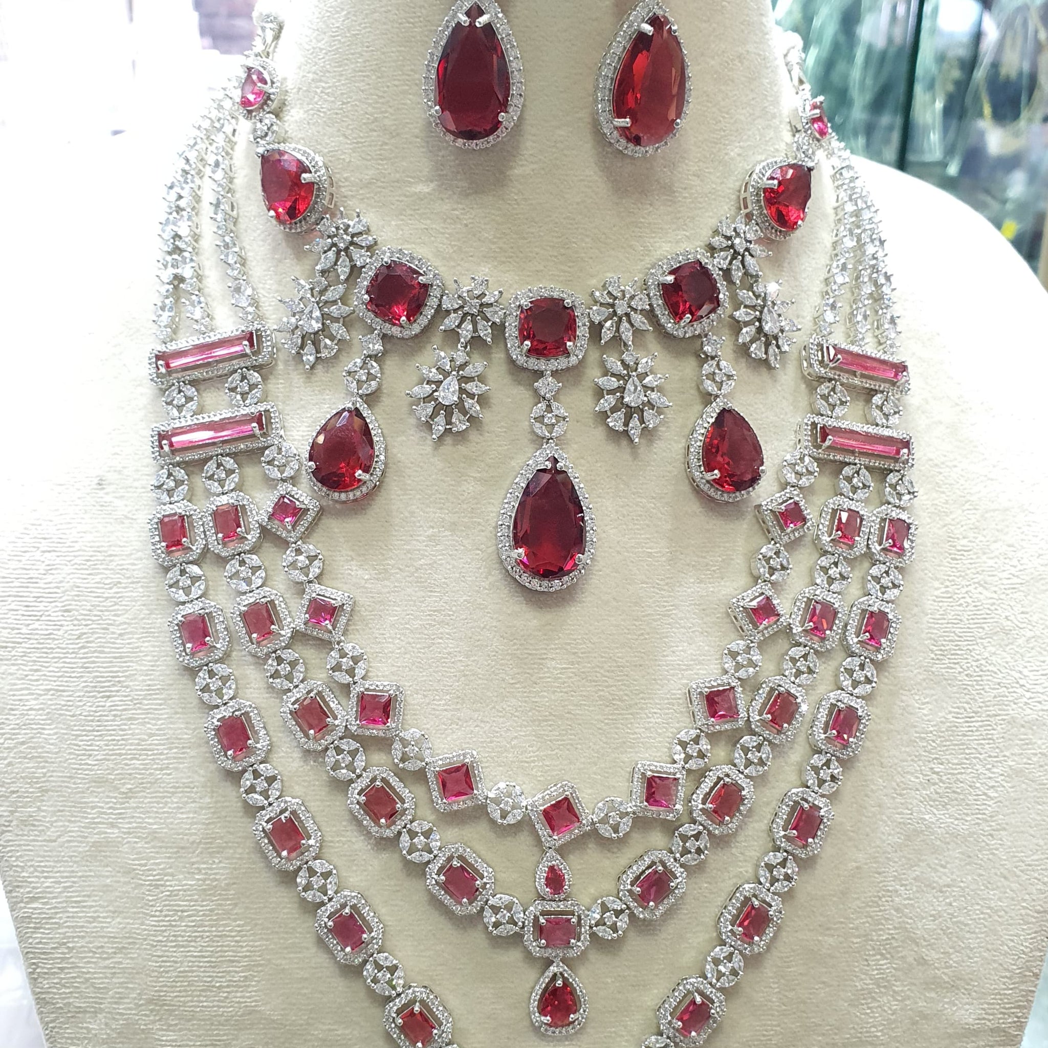 Necklace Set