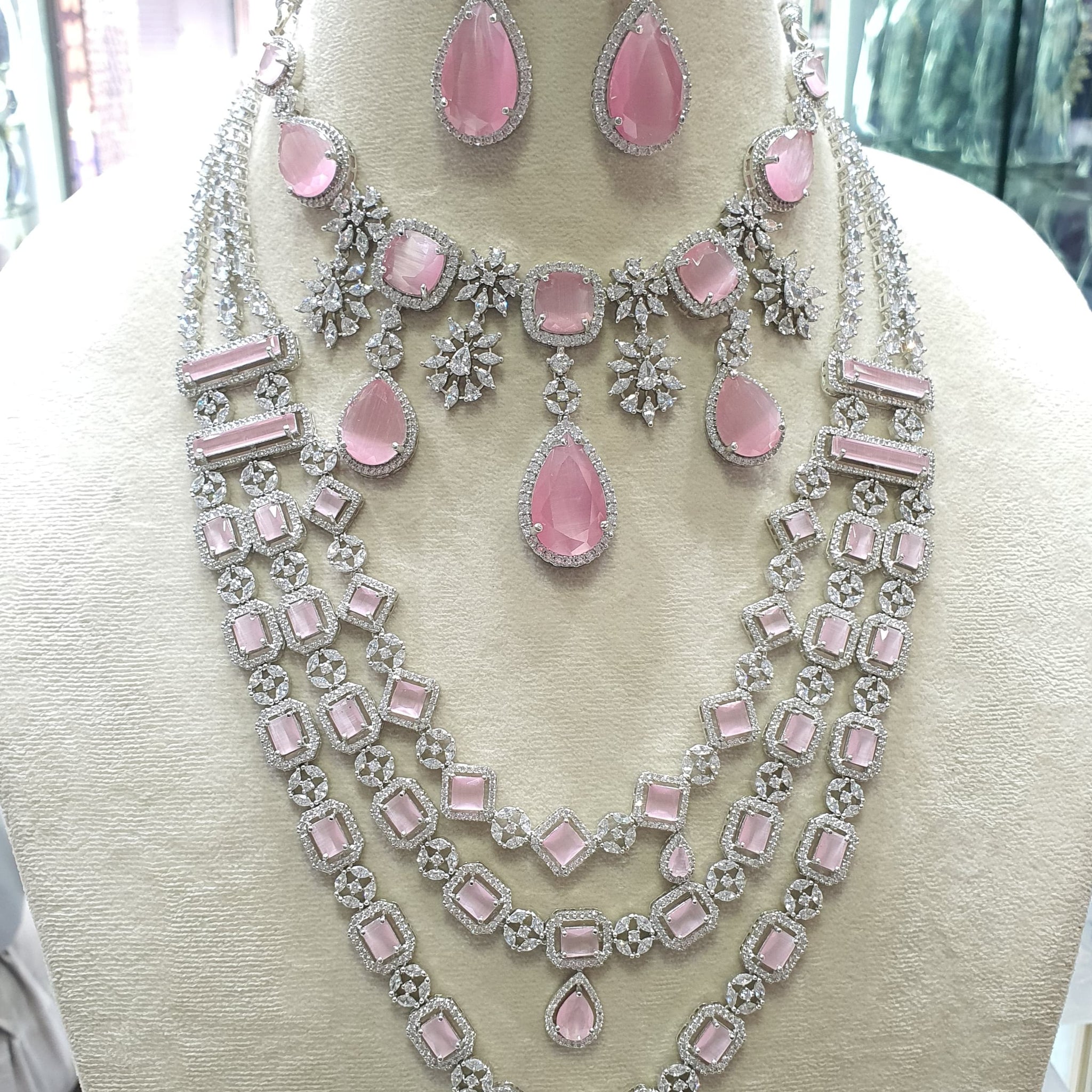 Necklace Set