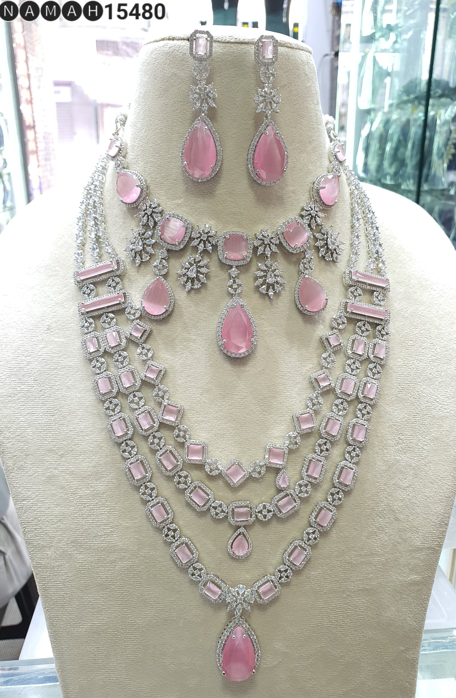 Necklace Set