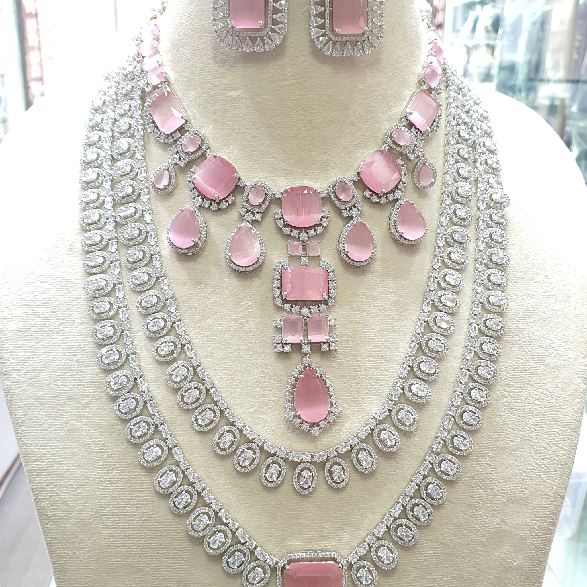 Necklace Set