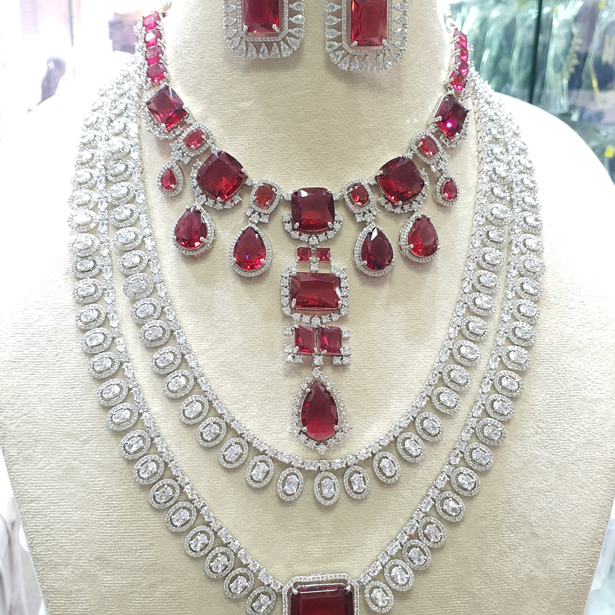 Necklace Set