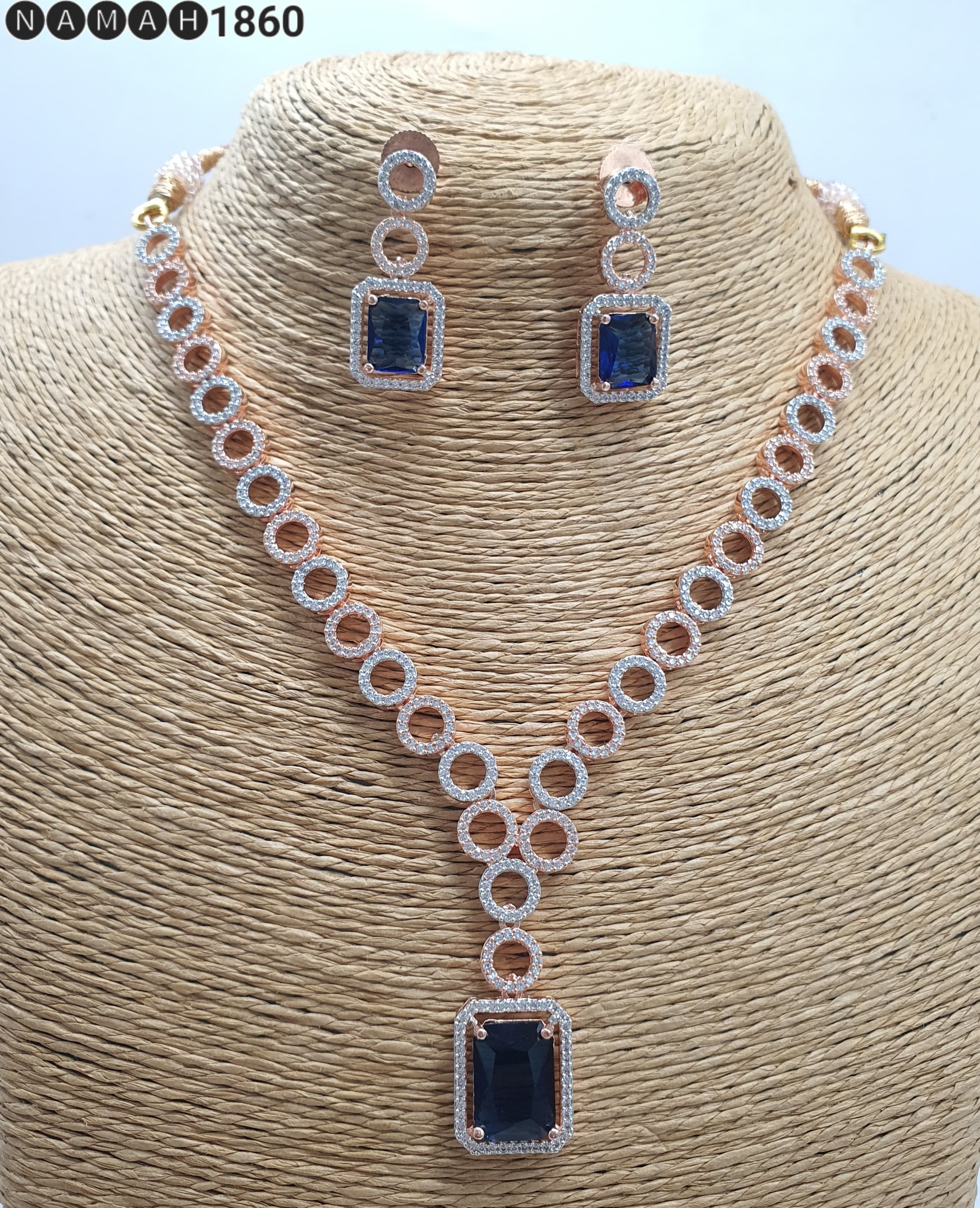 Necklace Set