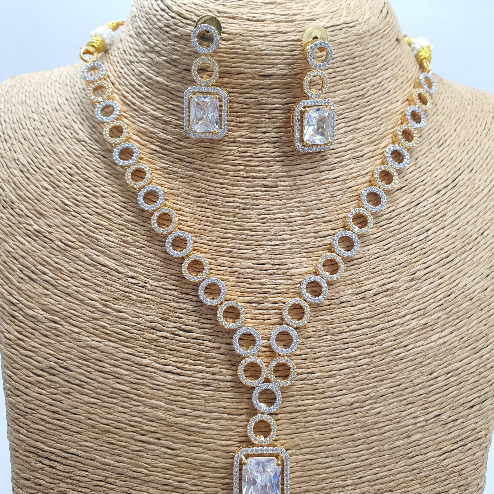 Necklace Set
