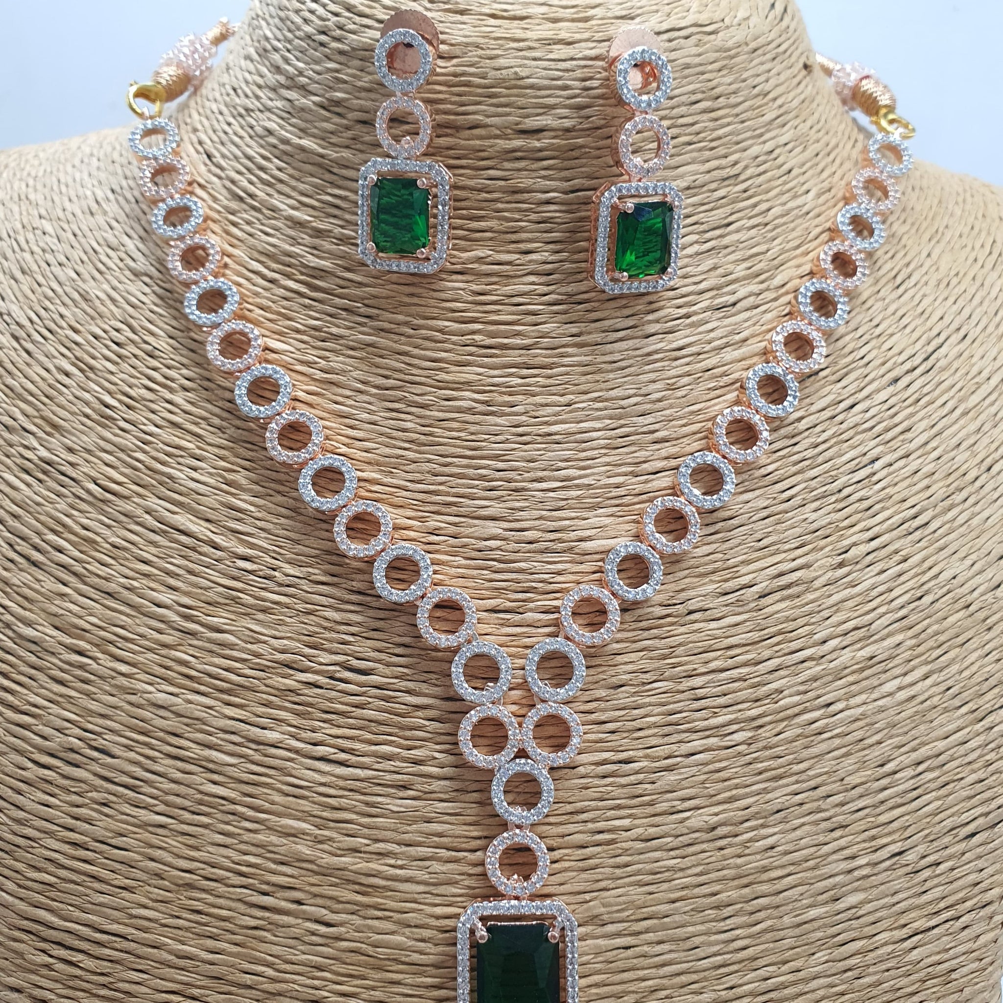 Necklace Set