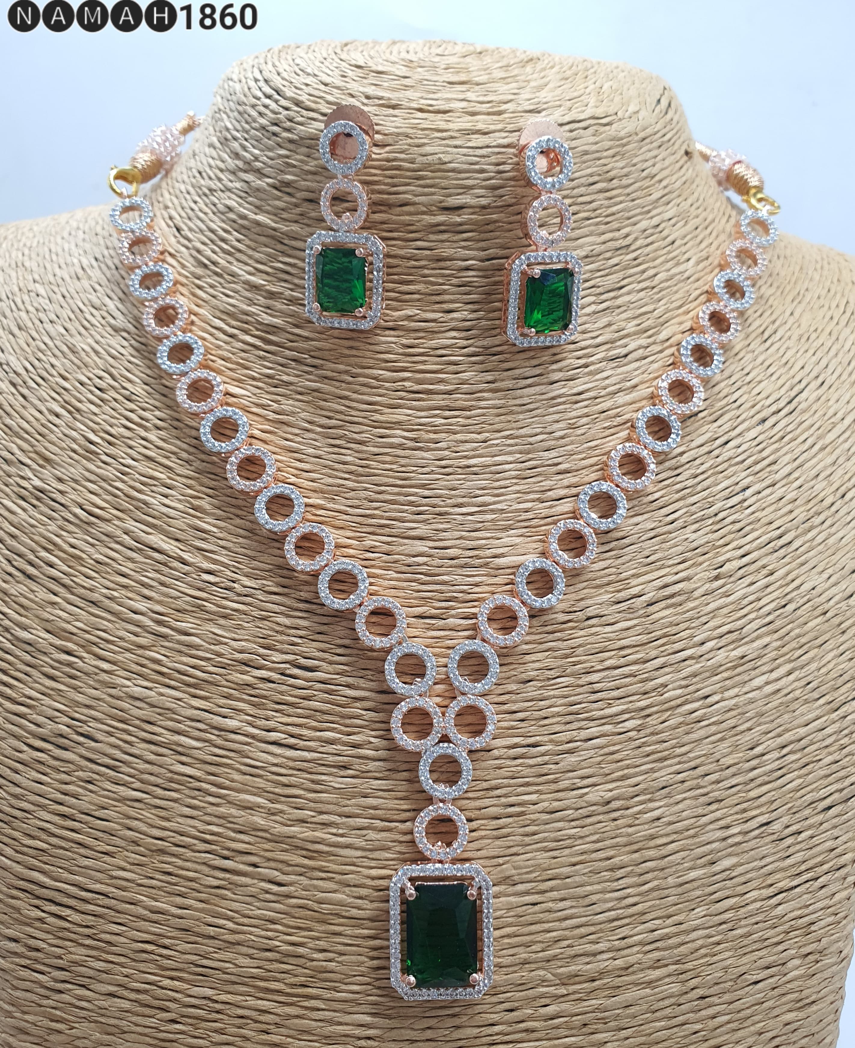 Necklace Set