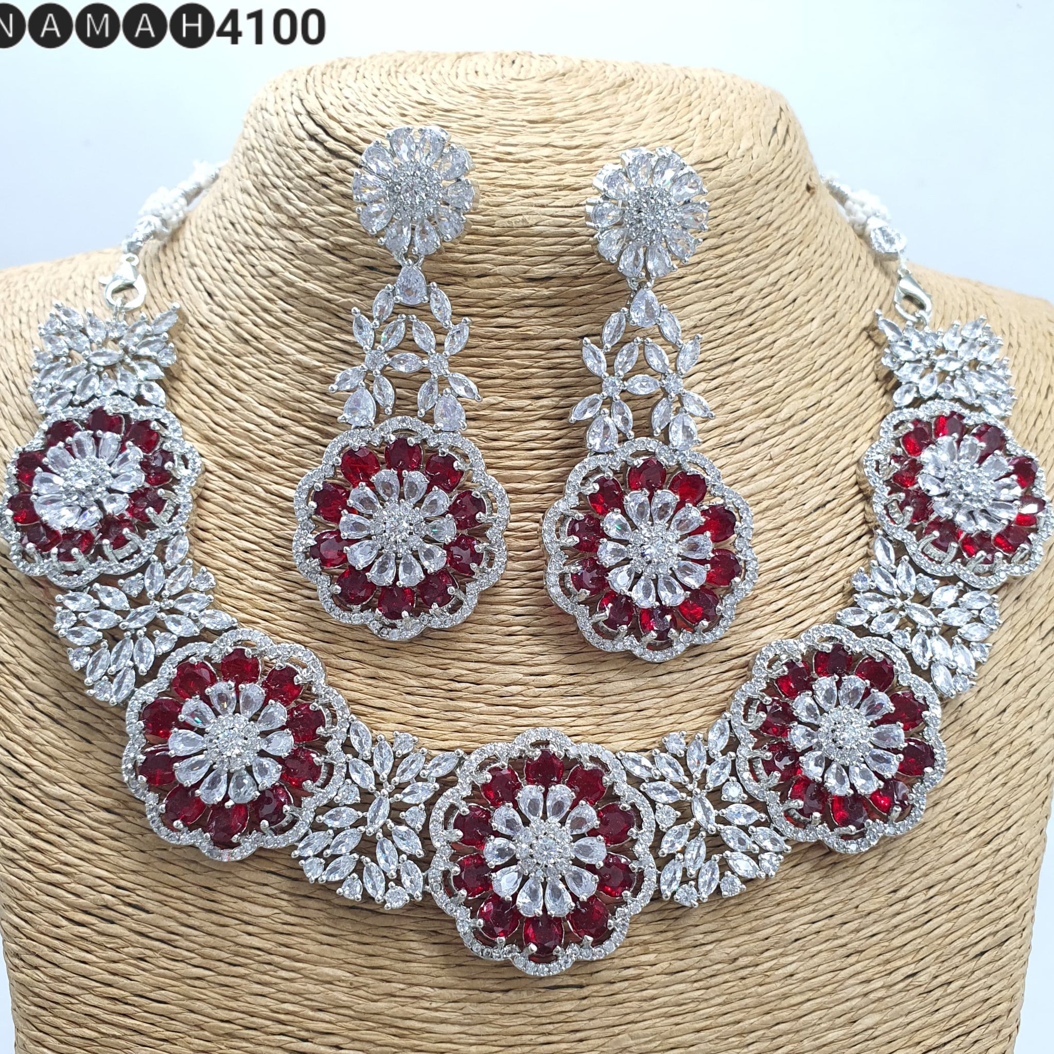 Necklace Set