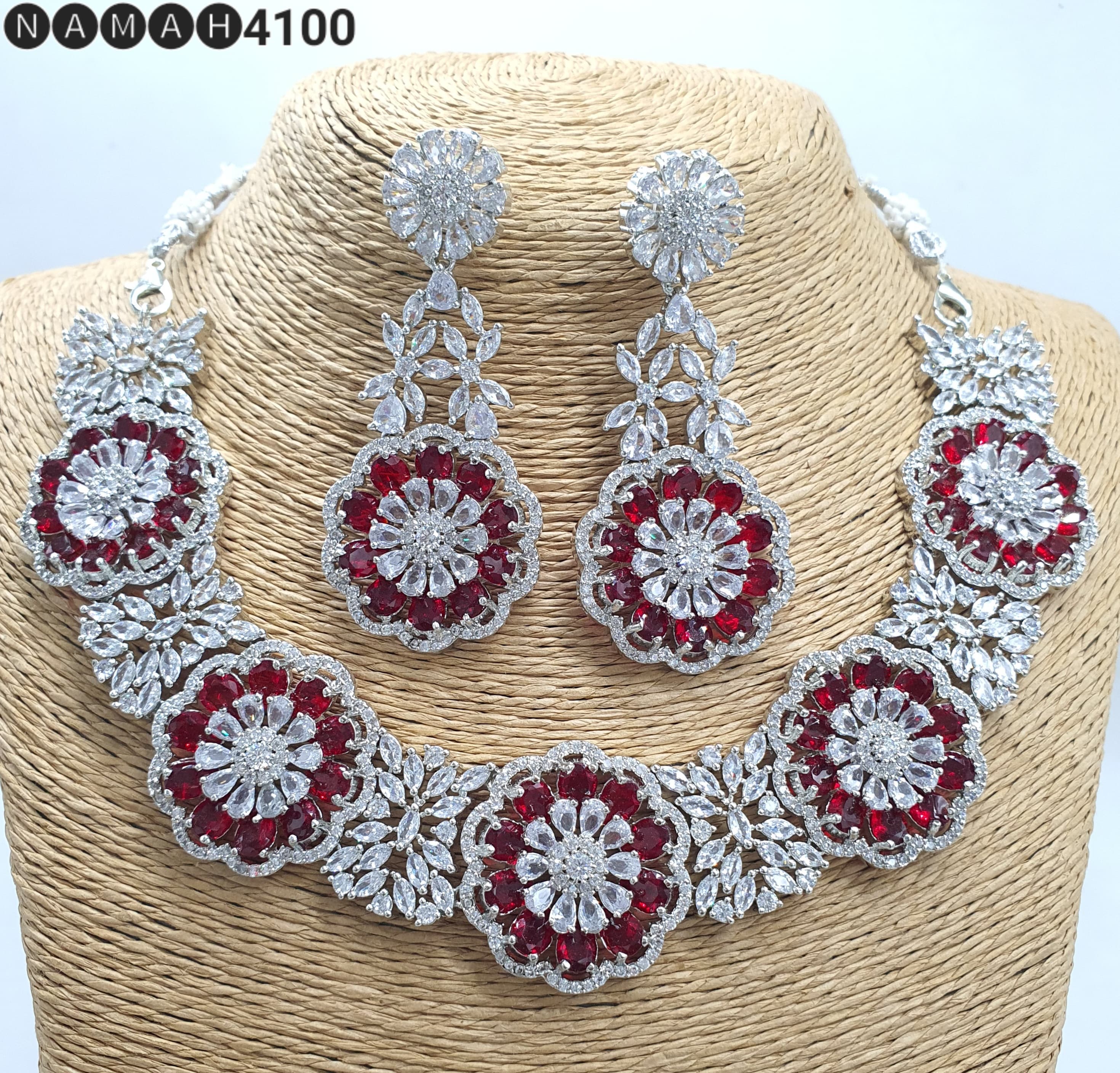 Necklace Set
