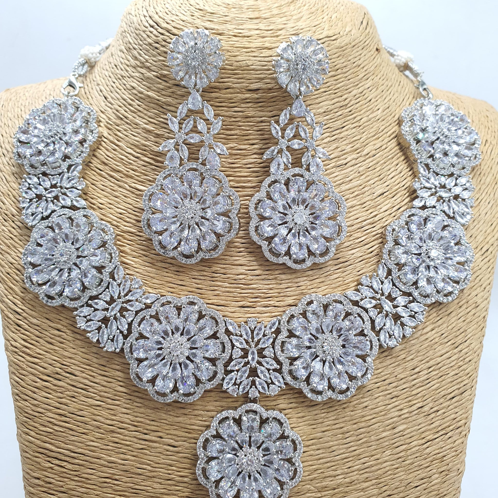 Necklace Set