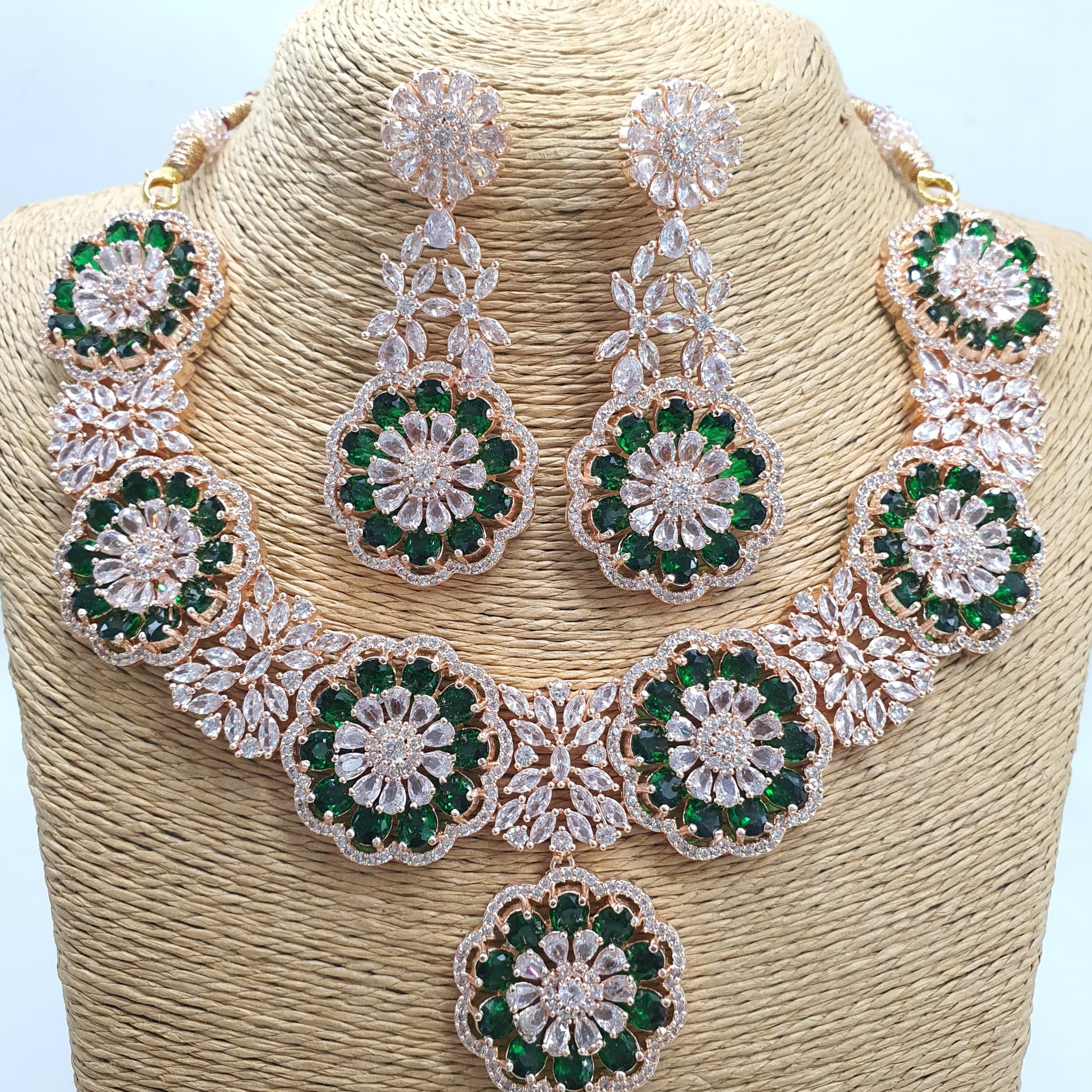 Necklace Set